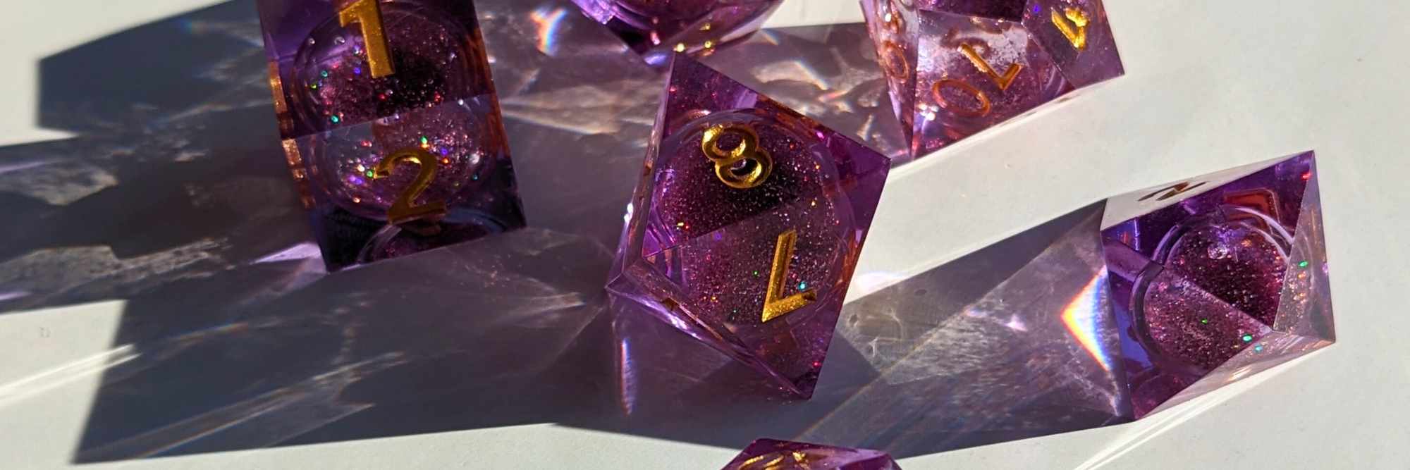 What Makes Sharp Edge Resin Dice a Must-Have for Tabletop Gamers? - EBONWOOD