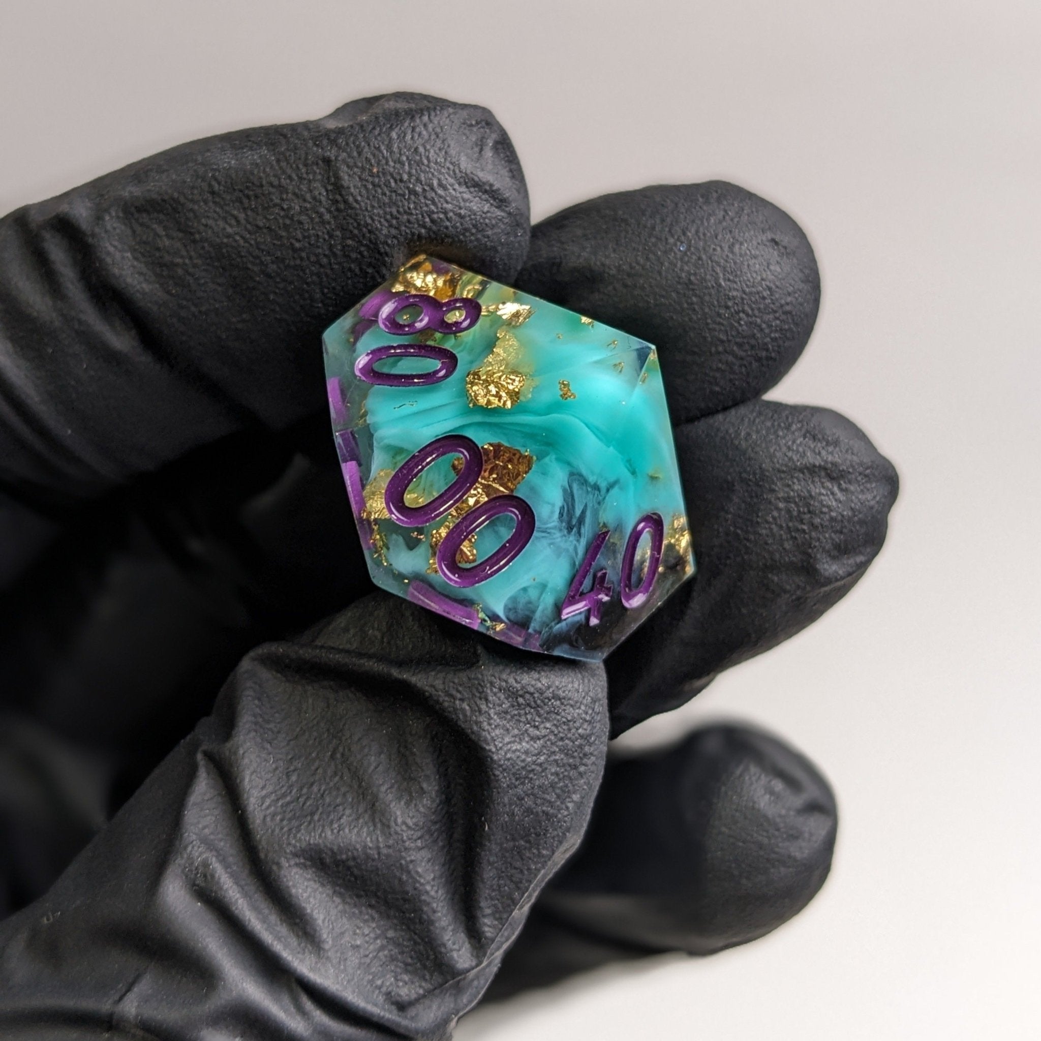 Cursed Tealstone - 7 Piece Luxury D&D Dice Set