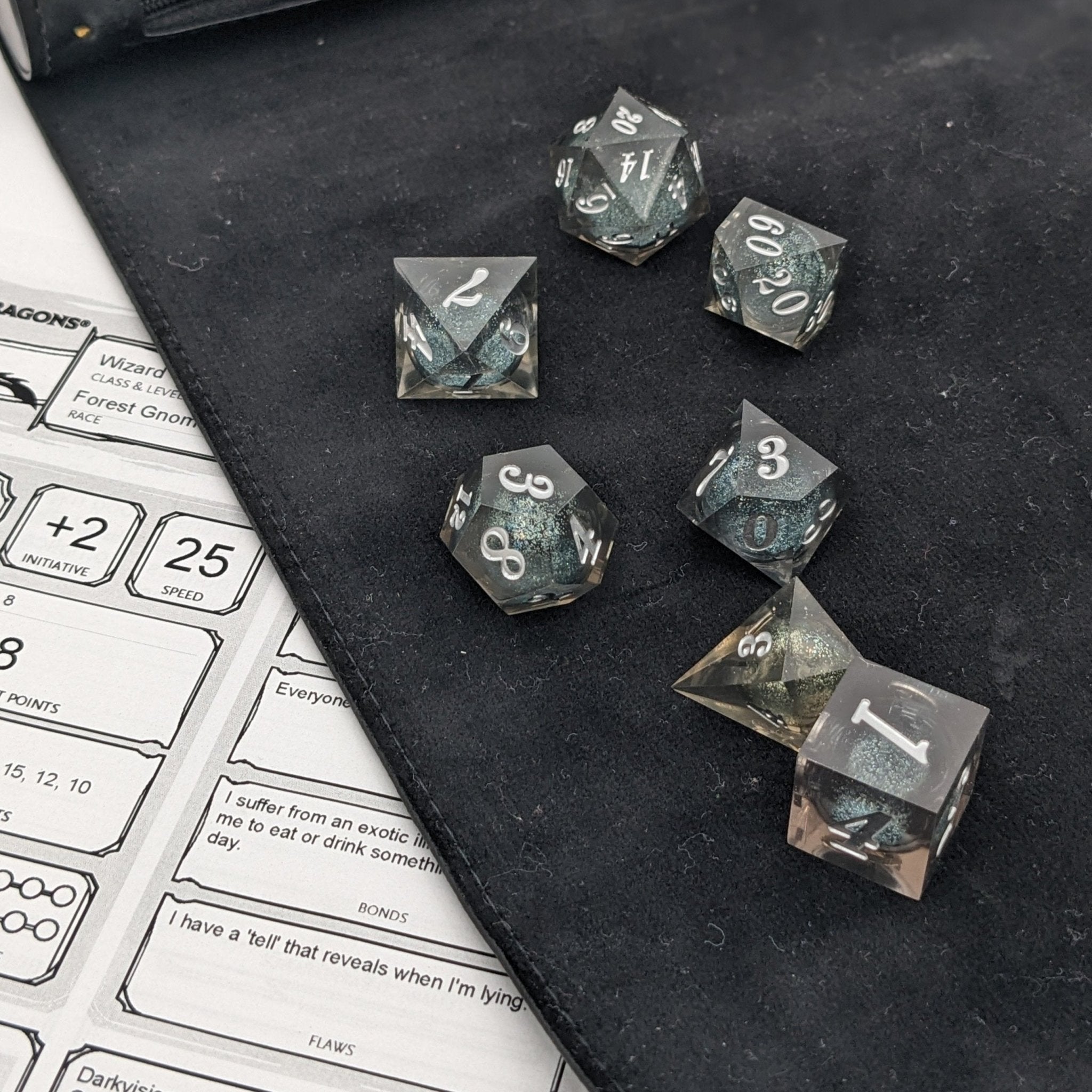 Silver Veil 7-Piece Liquid Core Dice Set
