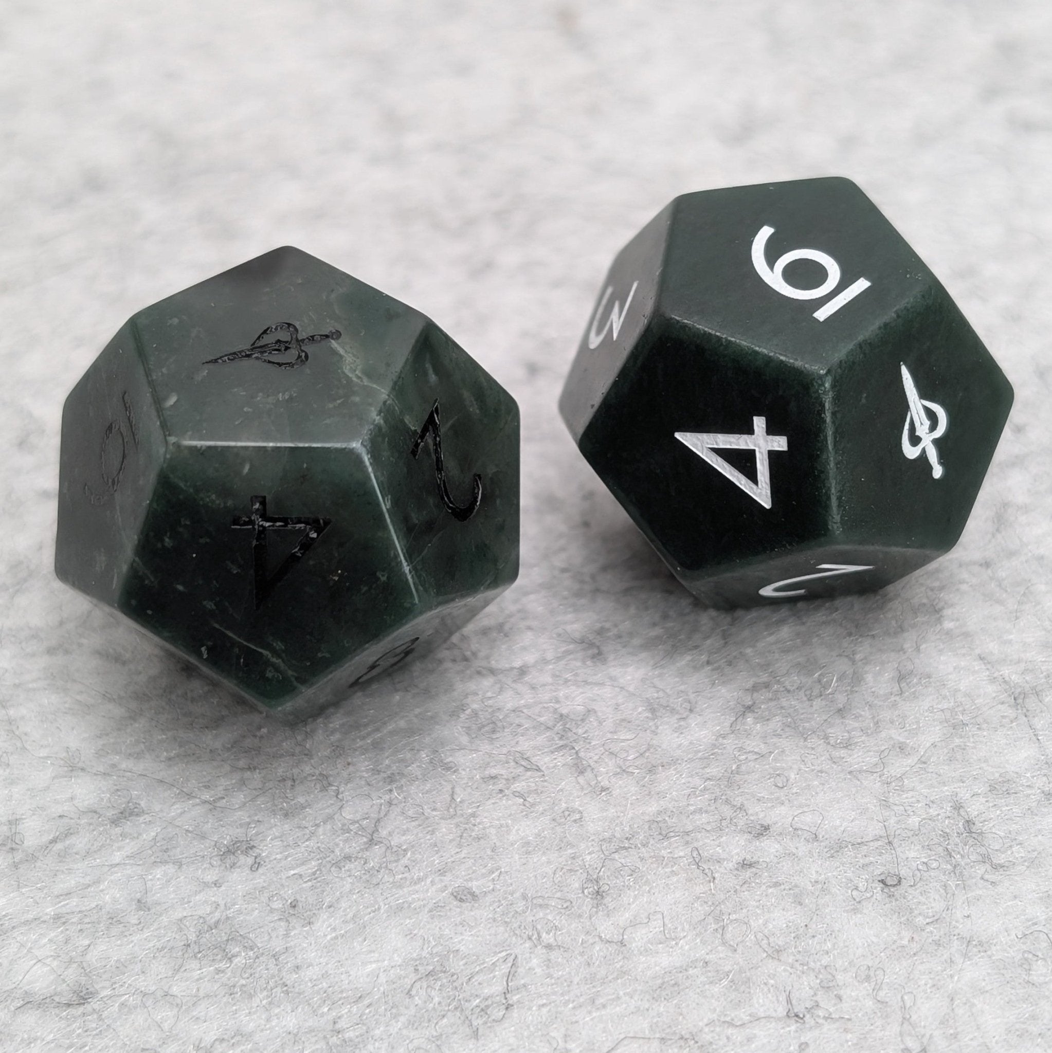 African Jade - 2pc Gemstone Duality Dice for Daggerheart - EBONWOOD