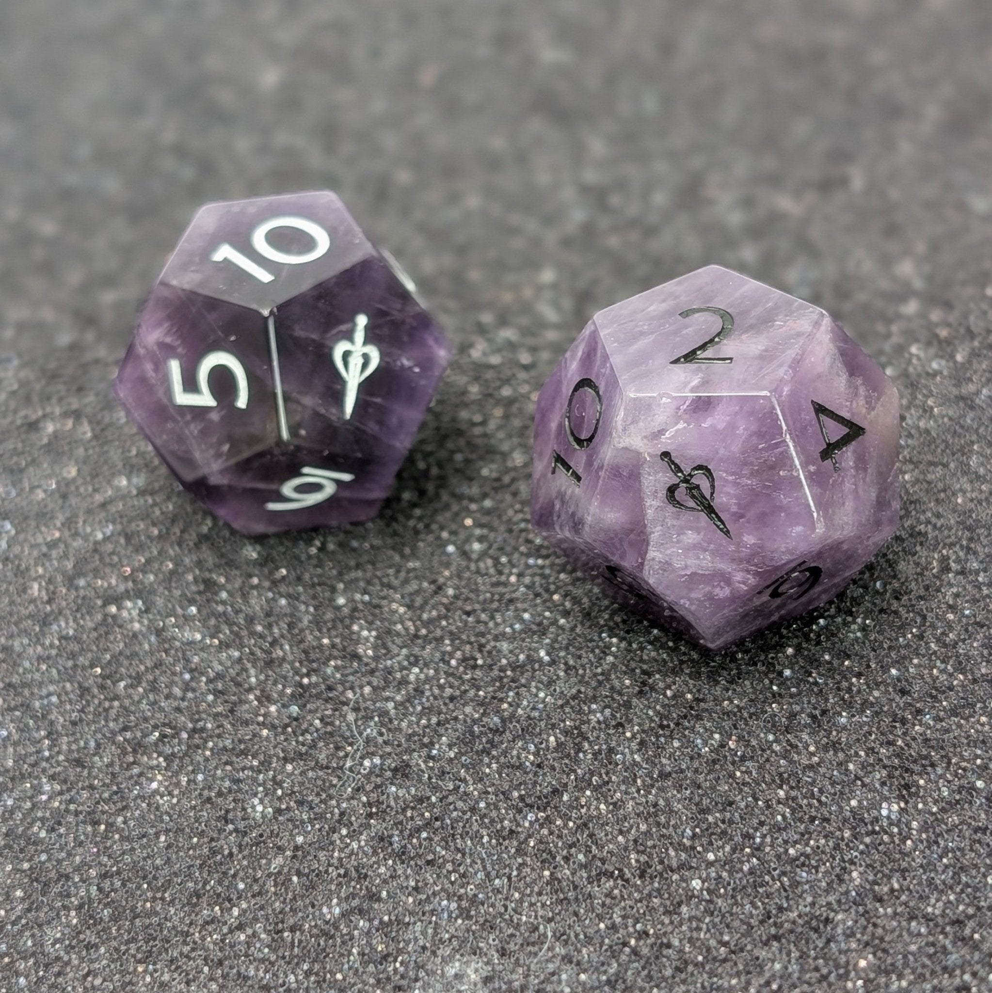 Amethyst - 2pc Gemstone Duality Dice for Daggerheart - EBONWOOD