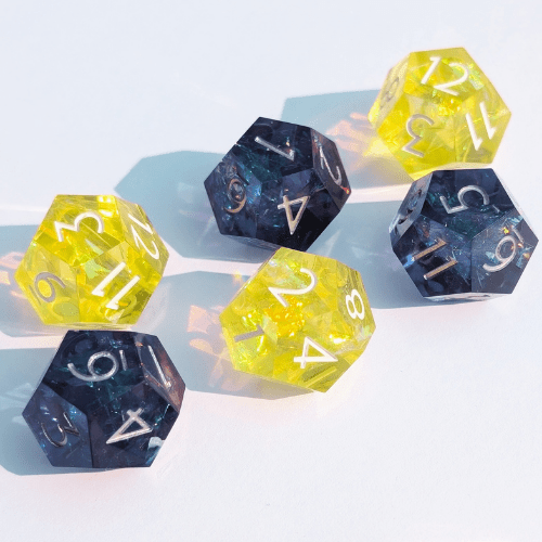 Brightbane - 2pc Duality Dice for Daggerheart - EBONWOOD