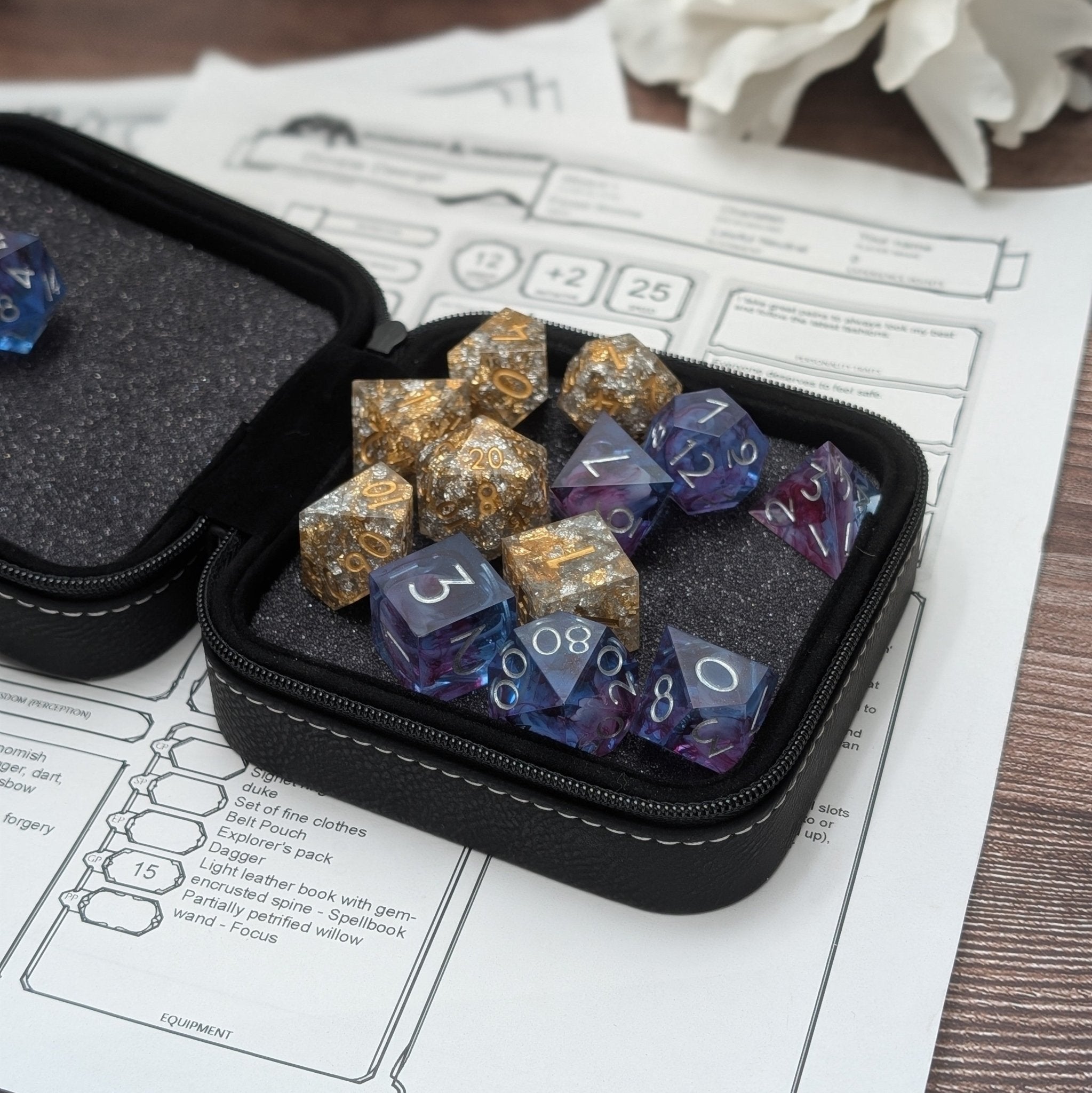 Dragons Bond Dice Horder | DND Dice Storage | D&D Dice Storage | Leather Dice Box | Travel Case for Dice Set | Dungeons And Dragons - EBONWOOD