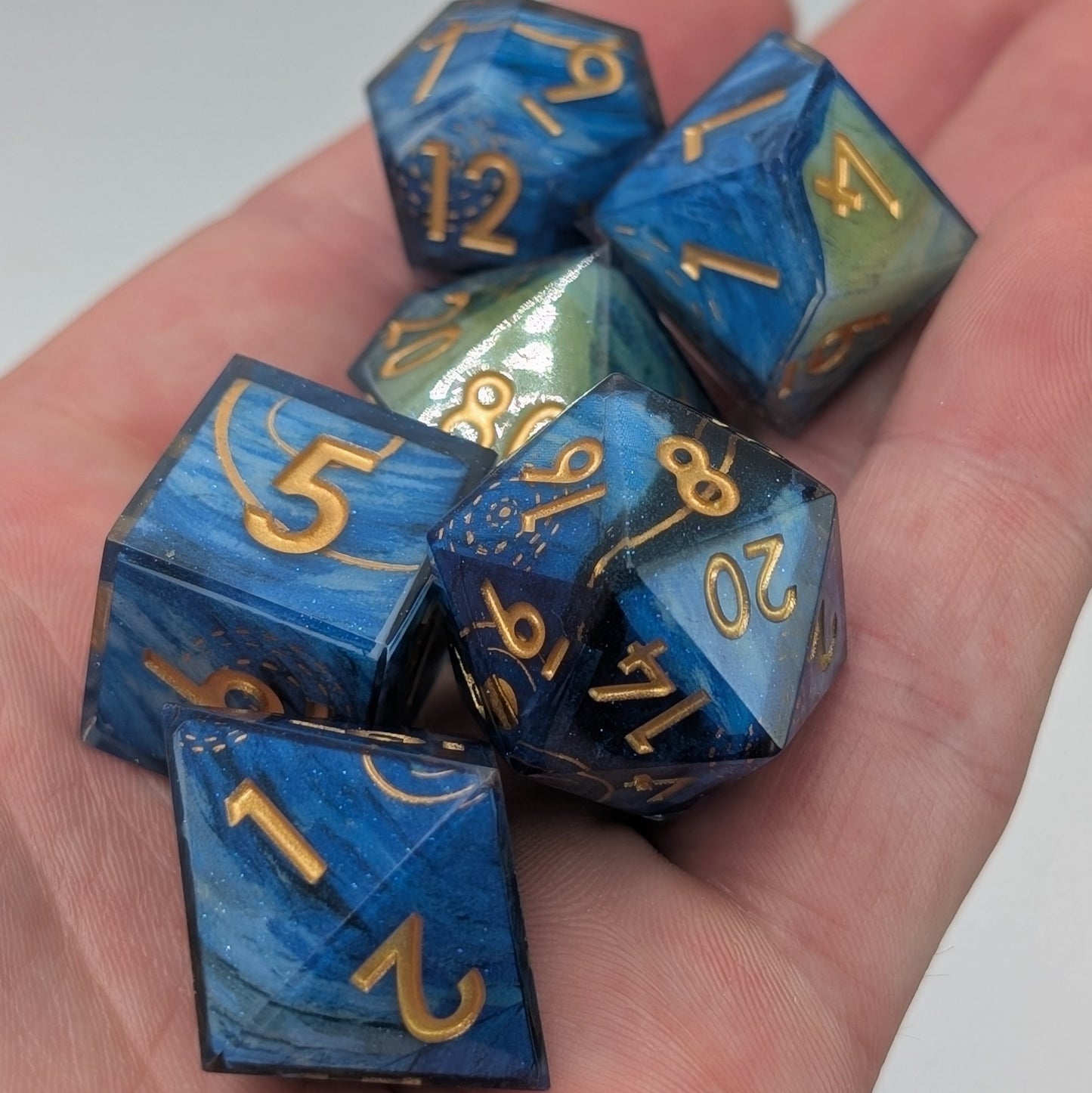 Mist and Moon - 7 Piece Luxury D&D Dice Set