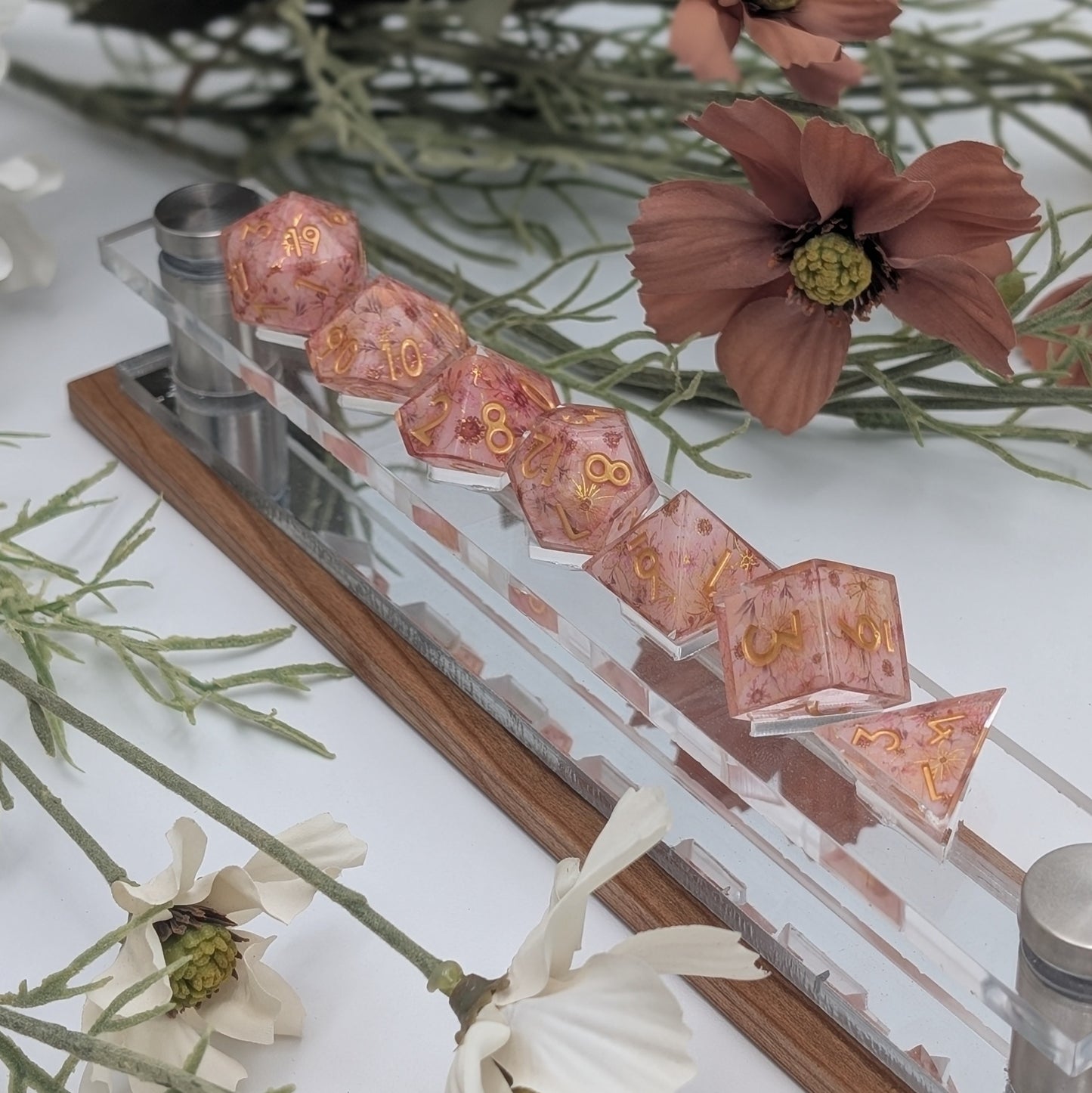 Daydream Petals - 7 Piece Luxury D&D Dice Set