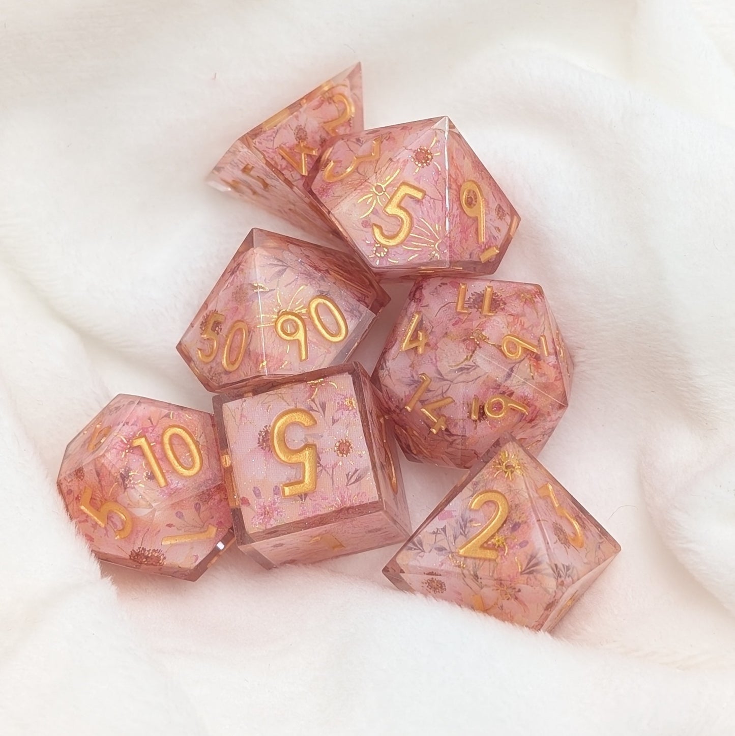 Daydream Petals - 7 Piece Luxury D&D Dice Set