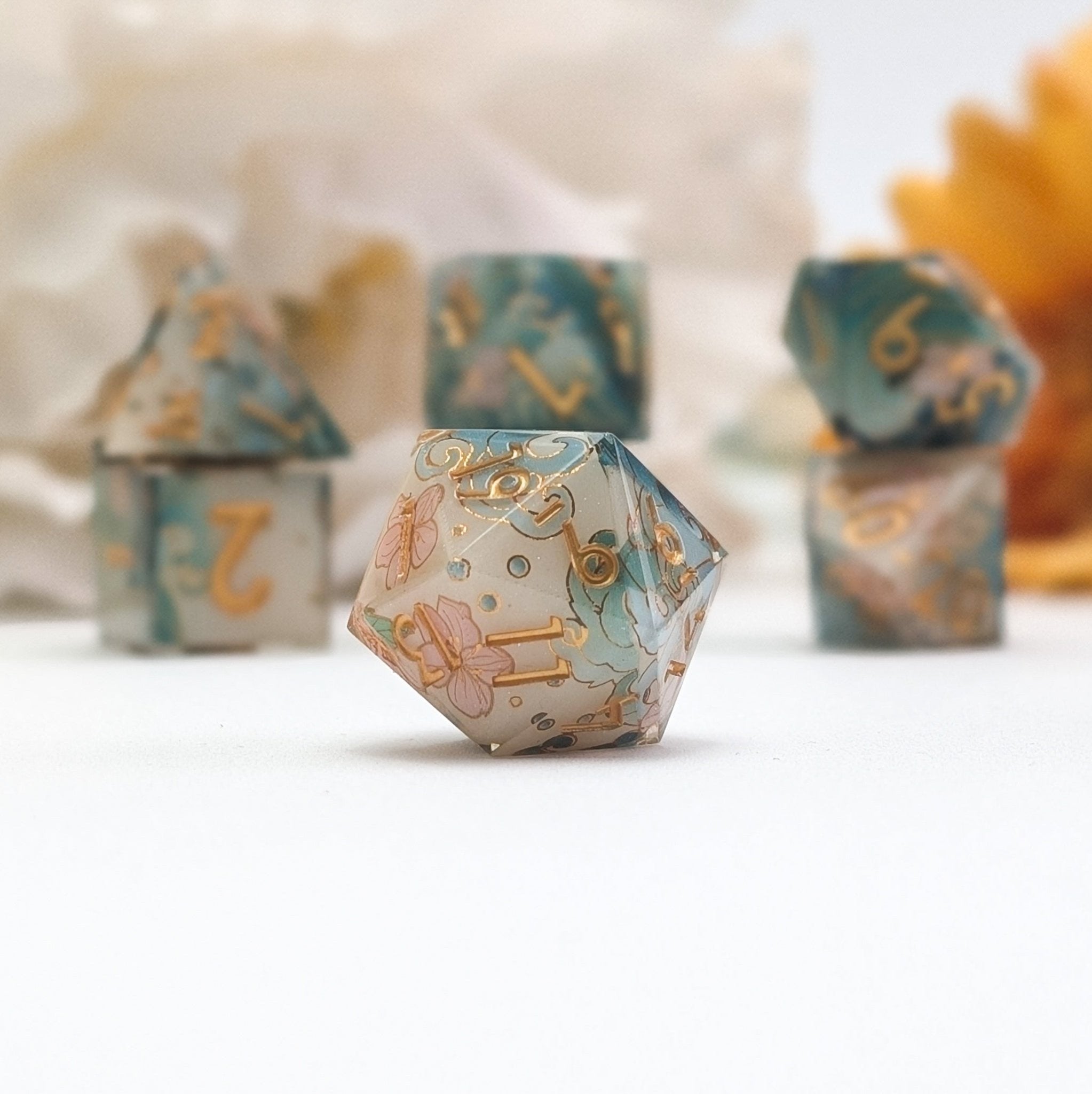 Tidal Focus - 7 Piece Luxury D&D Dice Set - EBONWOOD