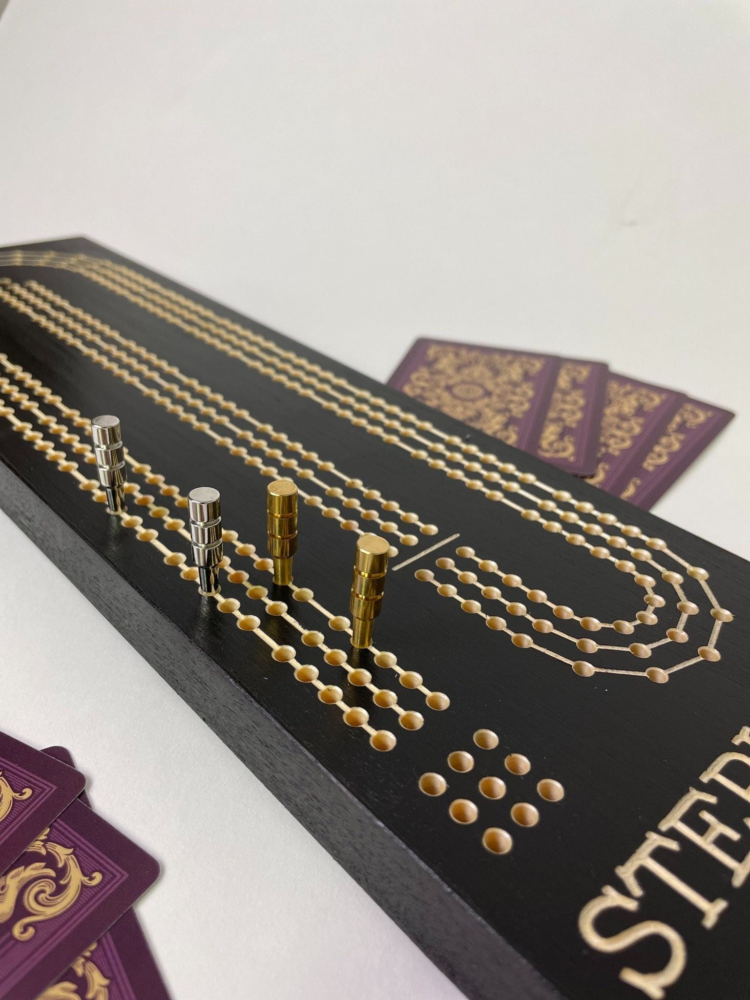 Premium Black & Maple Cribbage Board