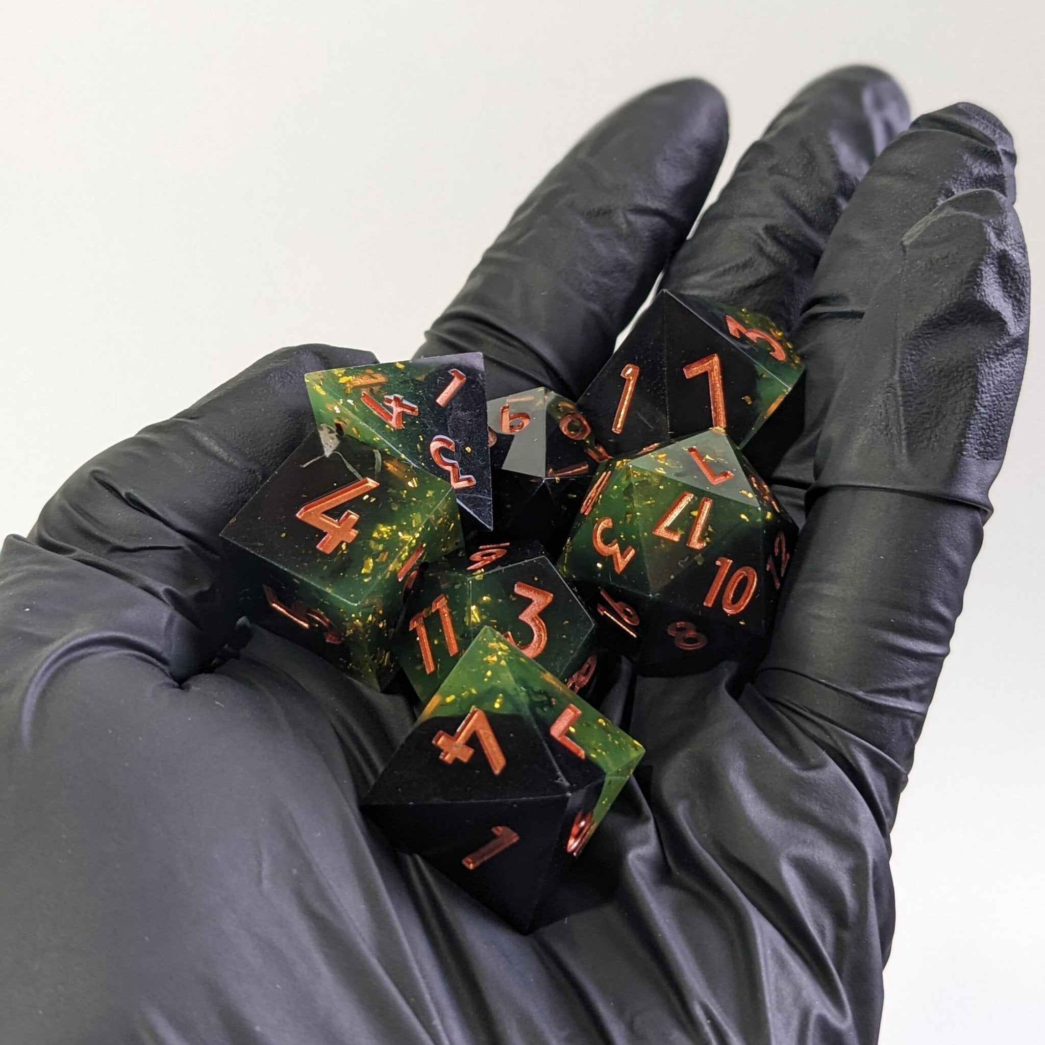 Verdigris Nightshard - 7 Piece Luxury D&D Dice Set