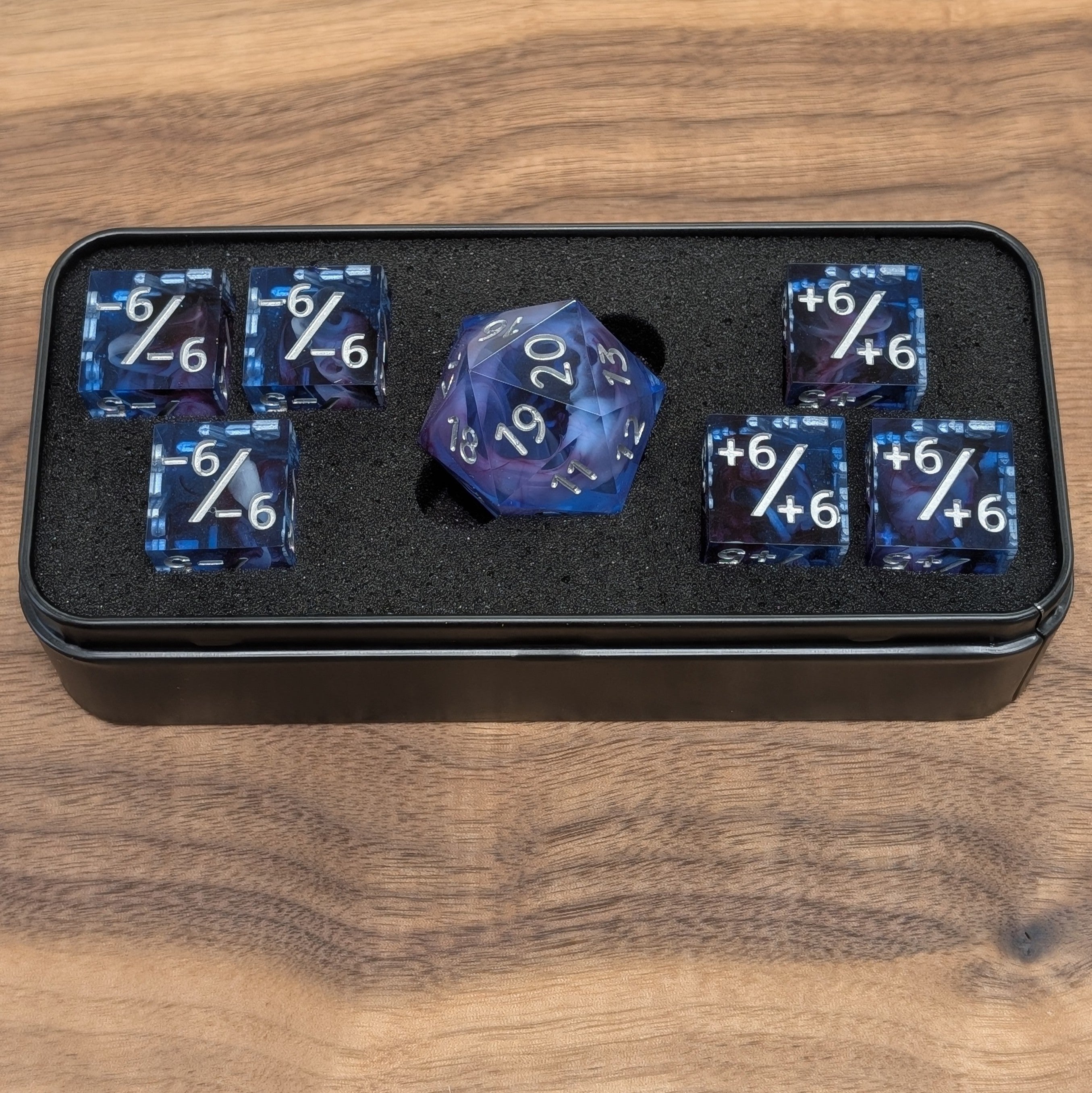 Bloodmist Veil MTG Spindown D20 & MTG Counter Dice Combo Set