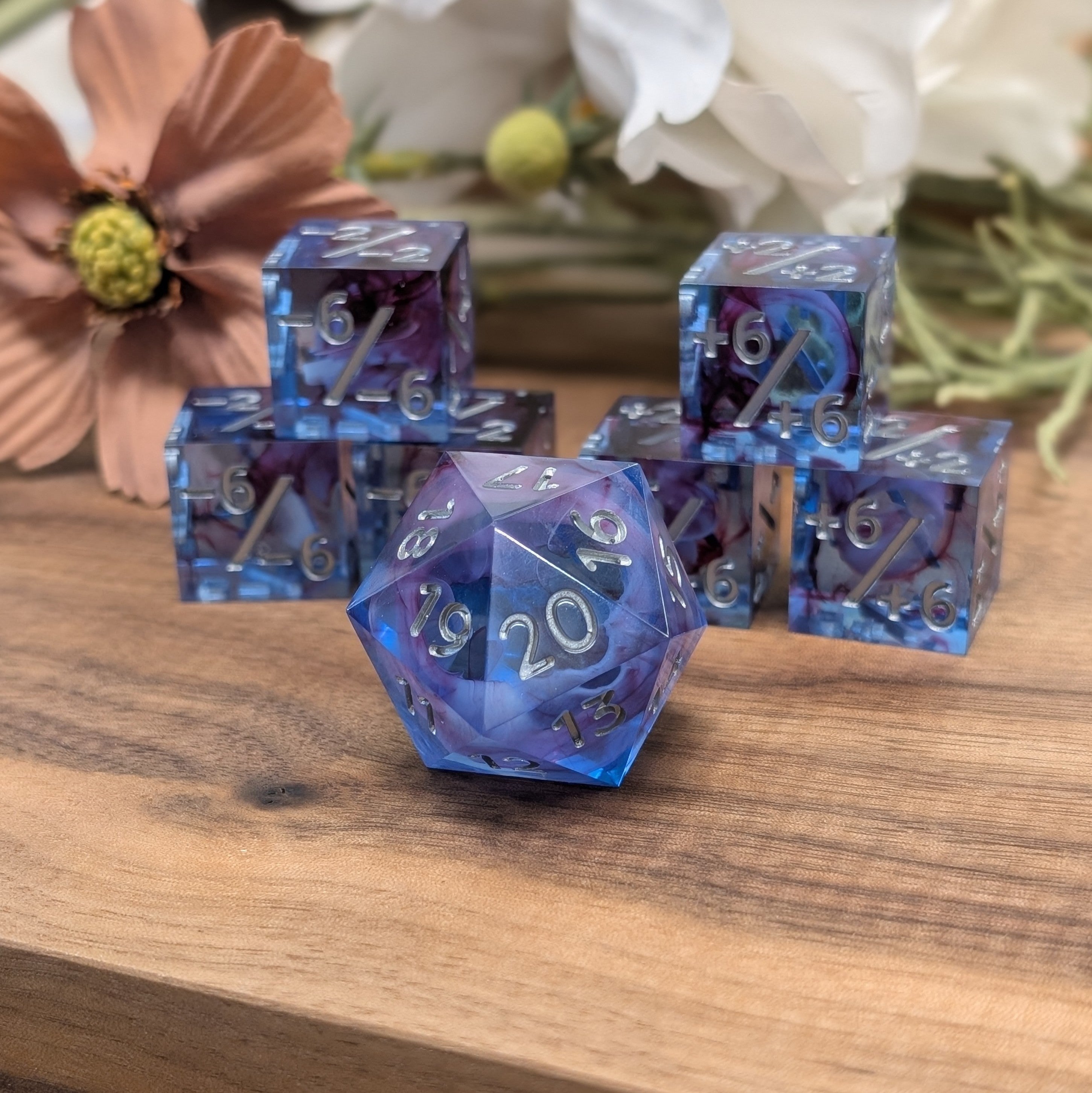 Bloodmist Veil MTG Spindown D20 & MTG Counter Dice Combo Set