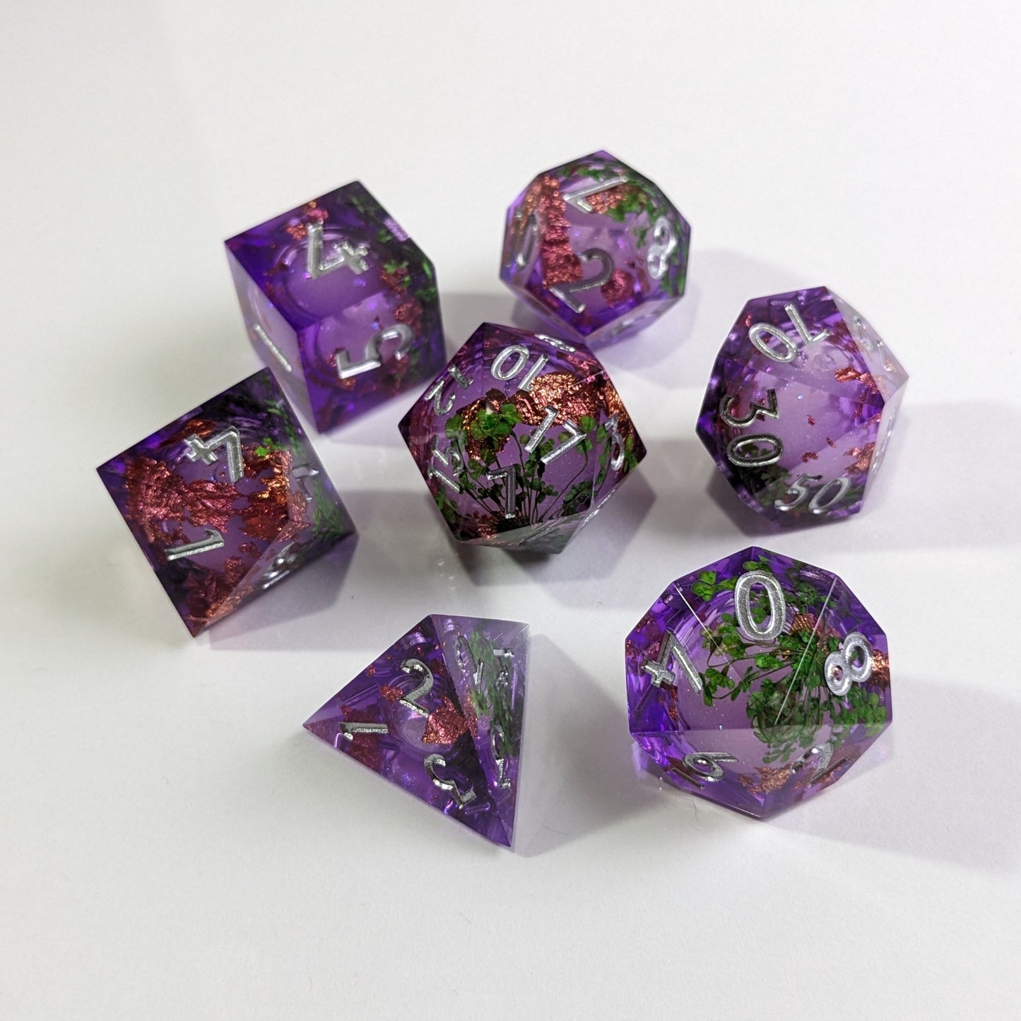 Twilight Trefoil  - 7 Piece Liquid Core Dice Set