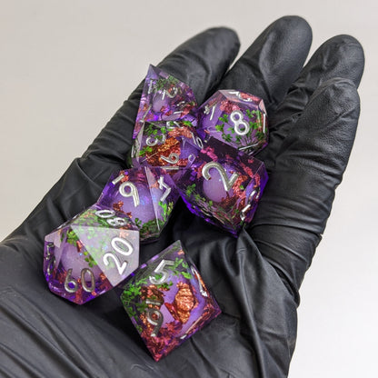 Twilight Trefoil  - 7 Piece Luxury D&D Dice Set