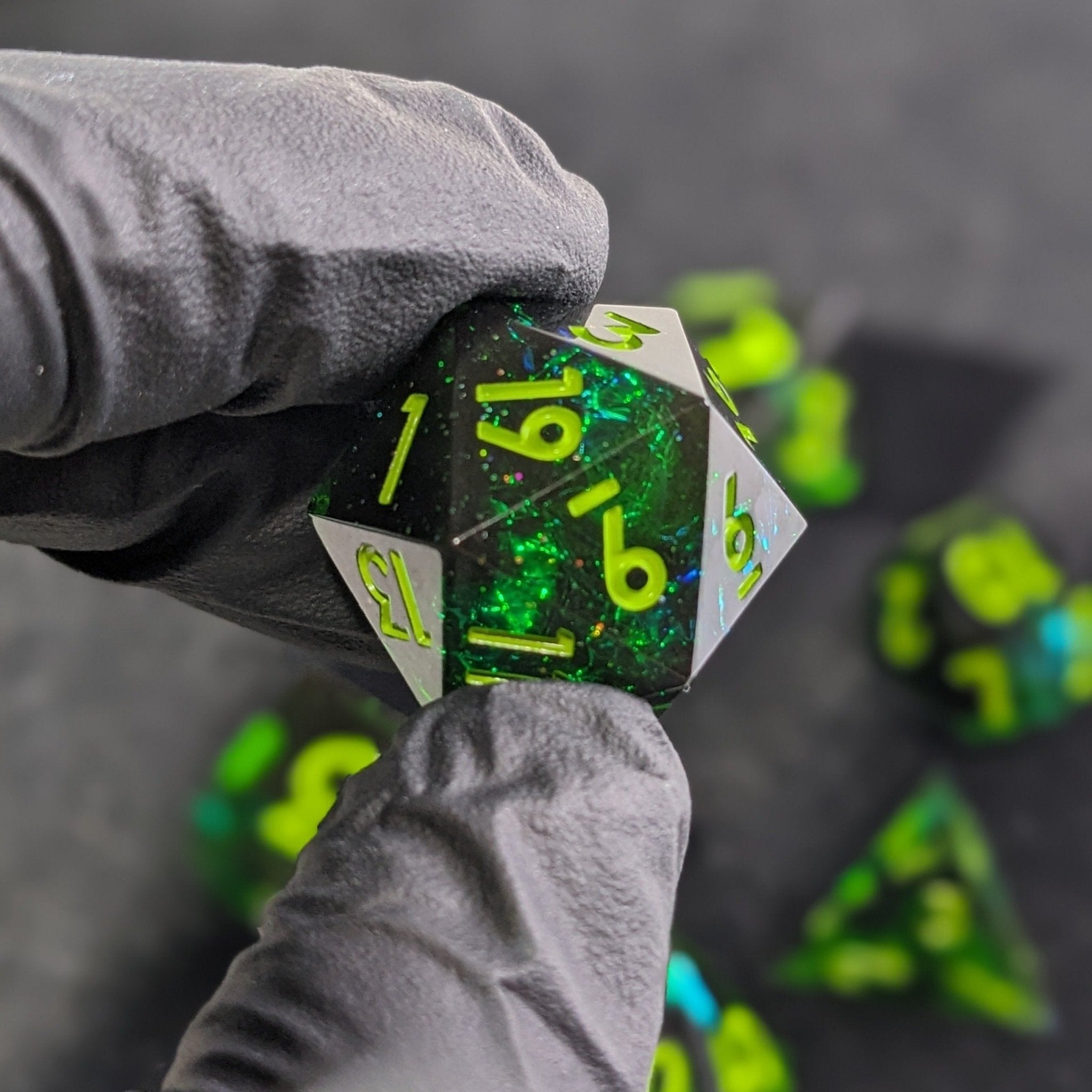 Obsidian Nebulosity - 7 Piece Luxury D&D Dice Set