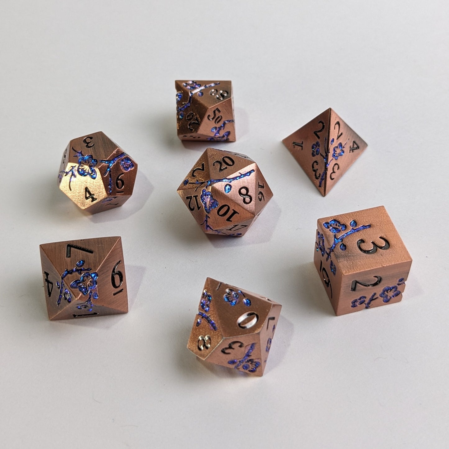 Moonlit Eldertarn - 7 Piece Luxury Metal D&D Dice Set