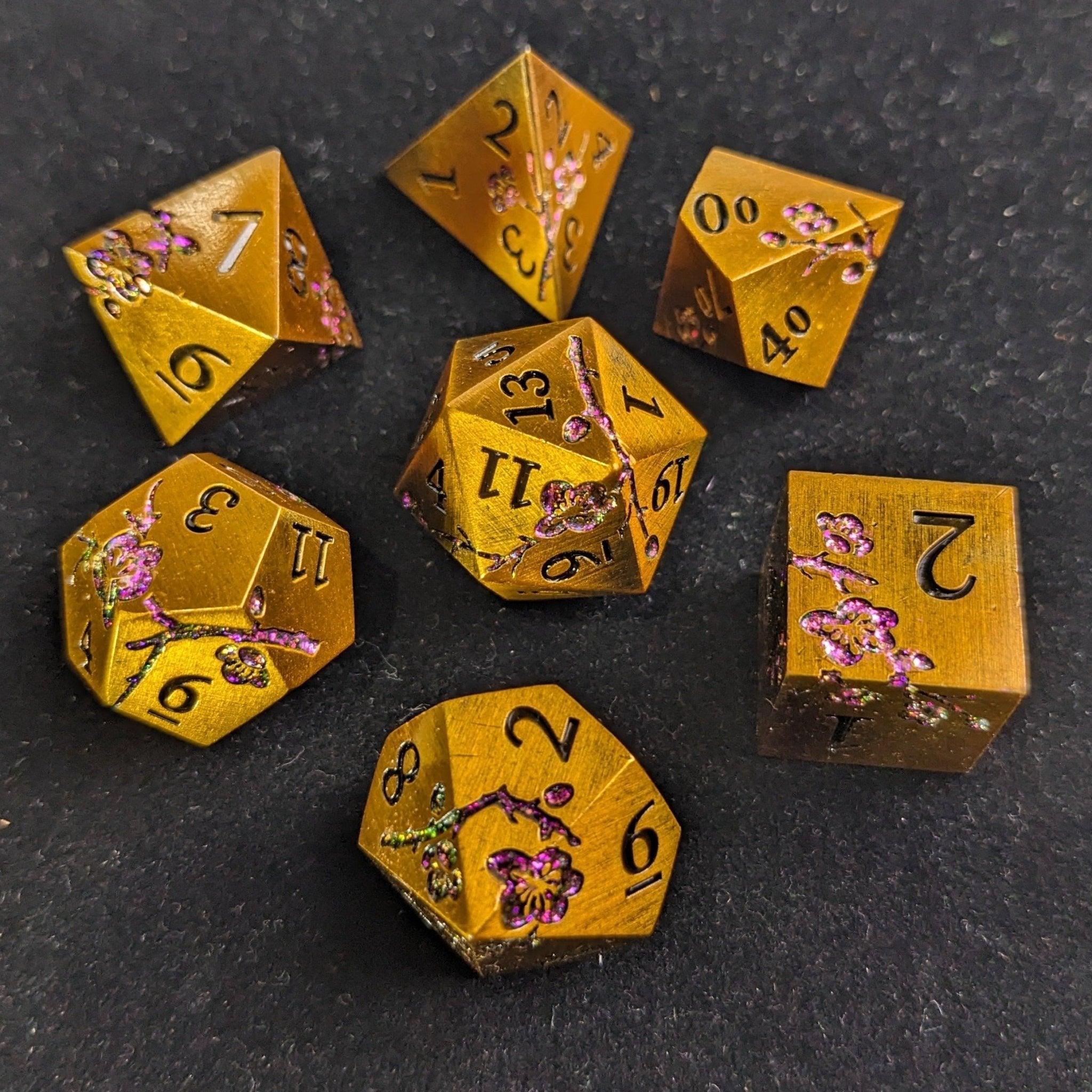 Luxe Lotus - 7 Piece Luxury Metal D&D Dice Set