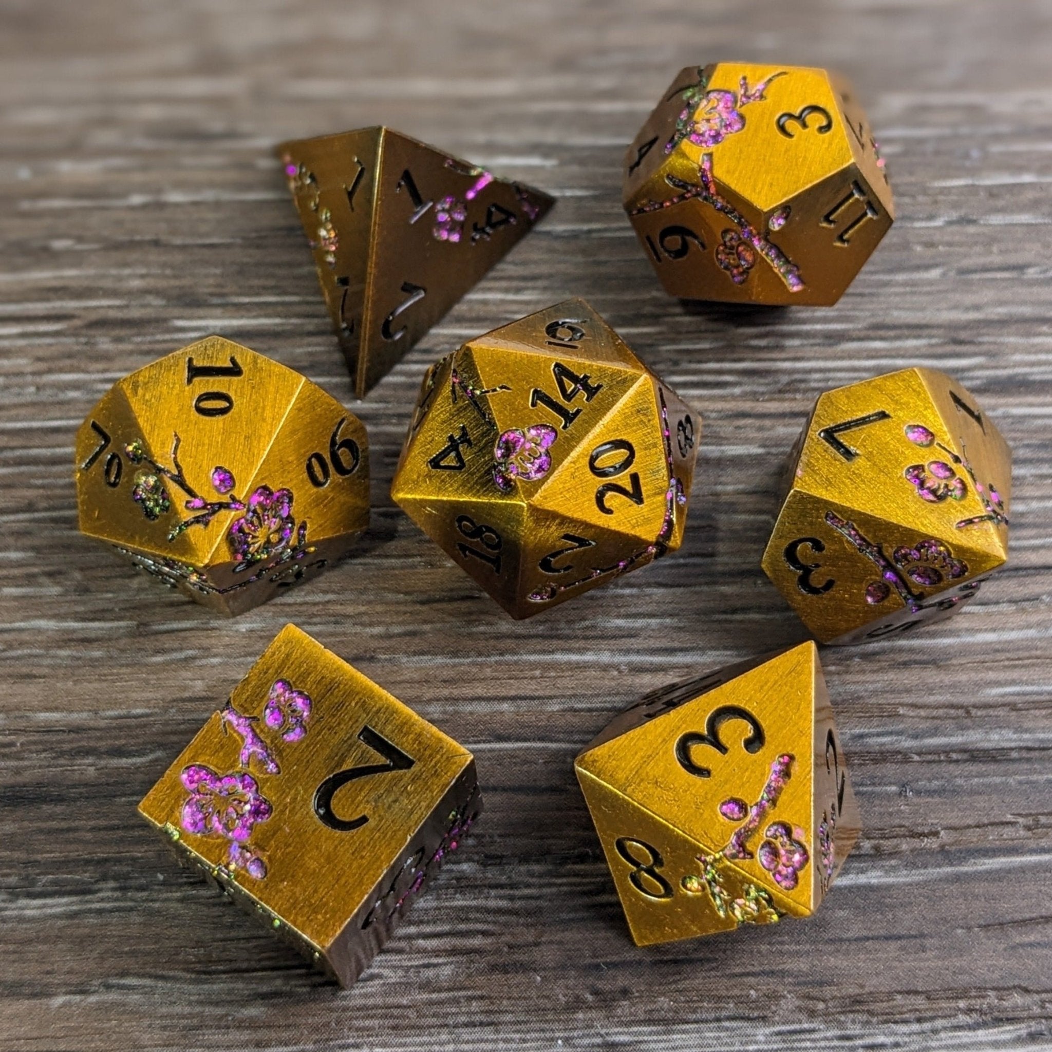 Luxe Lotus - 7 Piece Luxury Metal D&D Dice Set