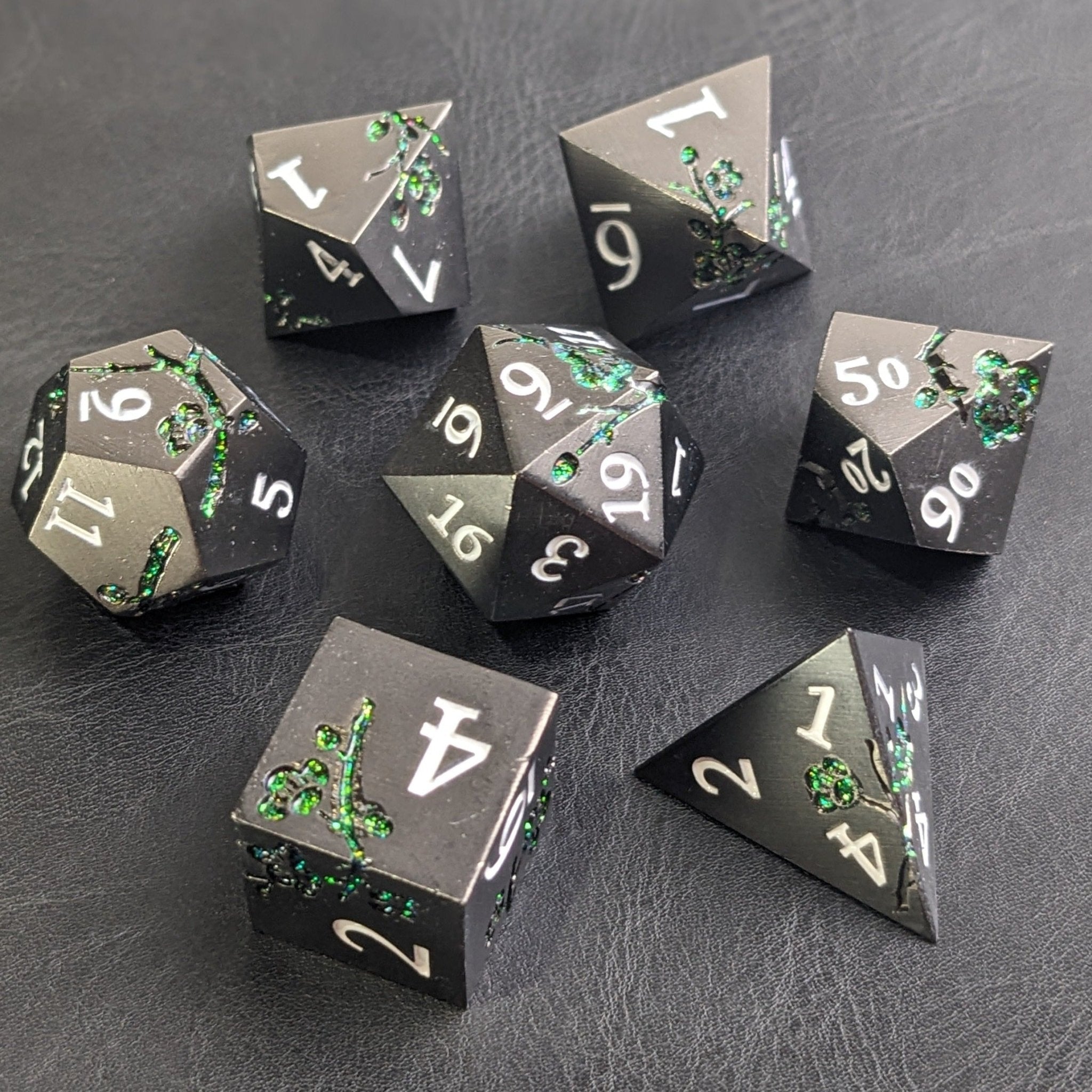 Midnight Moss - 7 Piece Luxury Metal D&D Dice Set