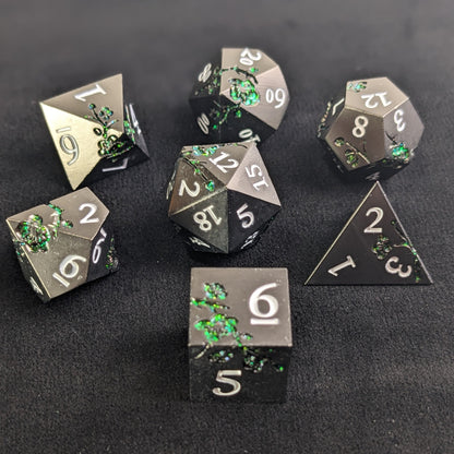 Midnight Moss - 7 Piece Luxury Metal D&D Dice Set