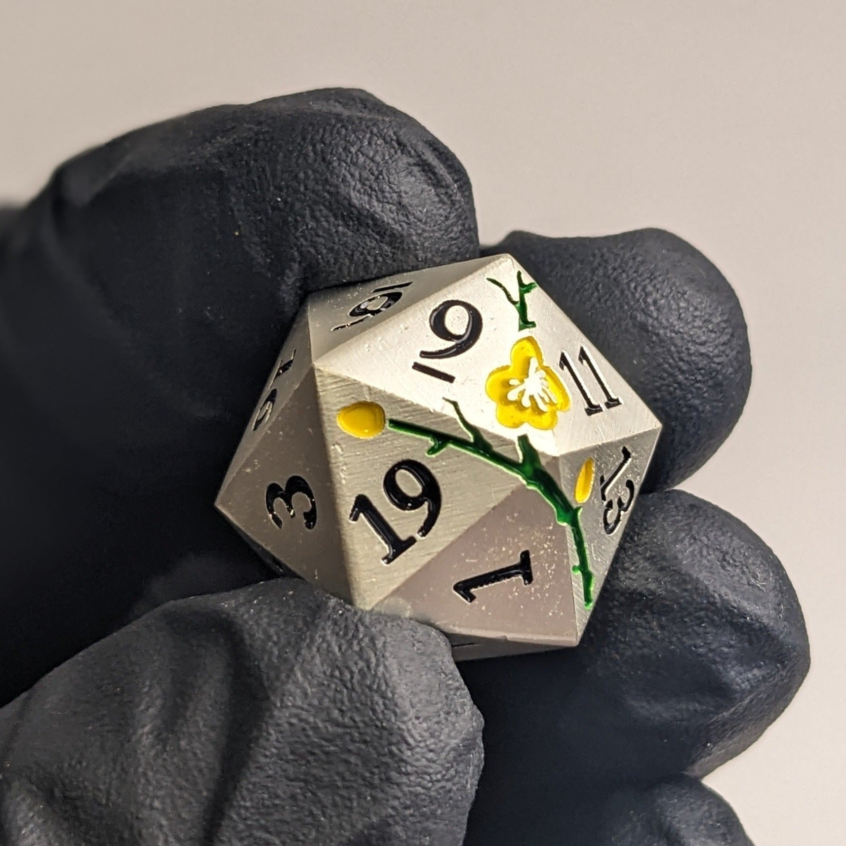 Moonlit Marigold - 7 Piece Luxury Metal D&D Dice Set