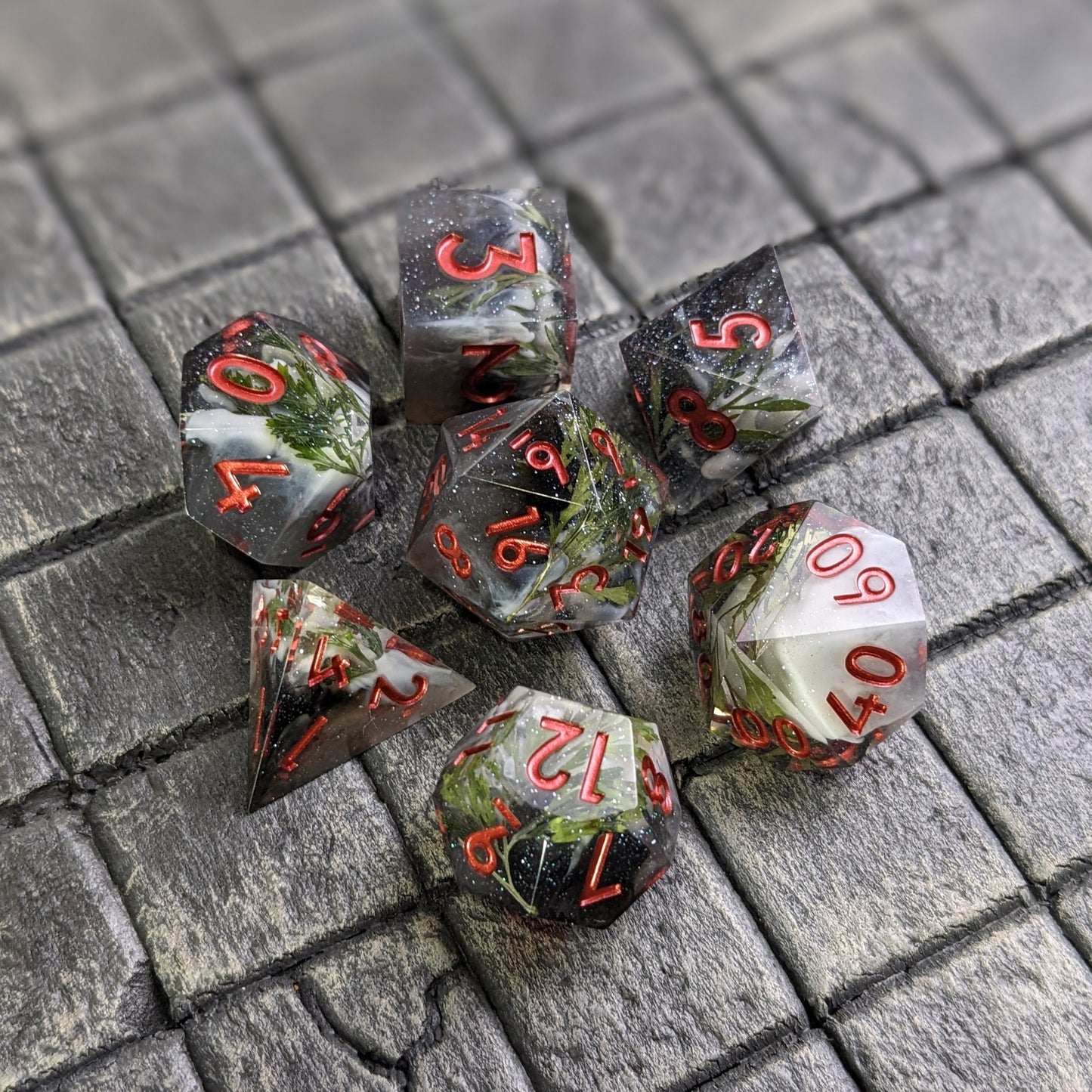 Eldertree - 7 Piece Luxury D&D Dice Set