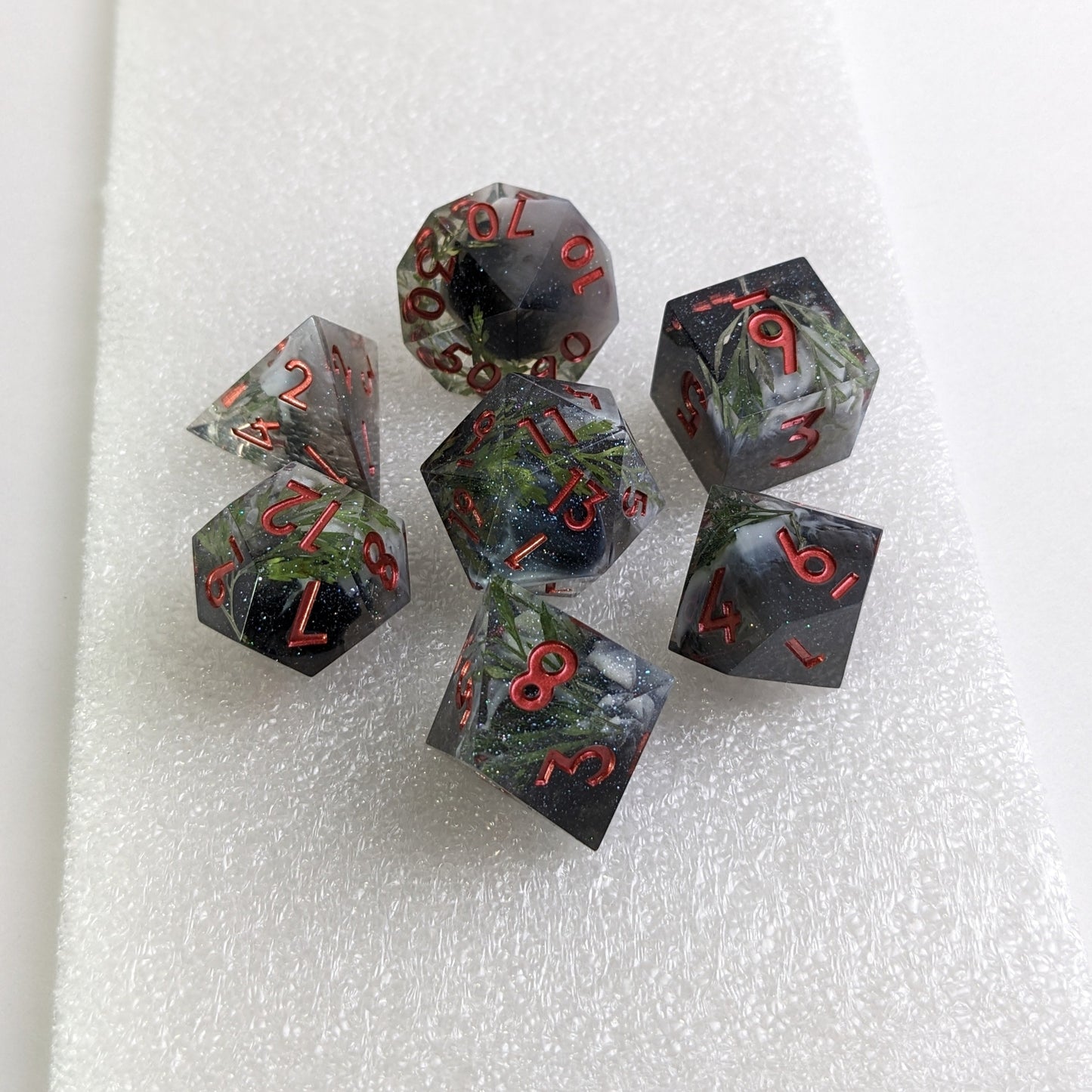 Eldertree - 7 Piece Luxury D&D Dice Set