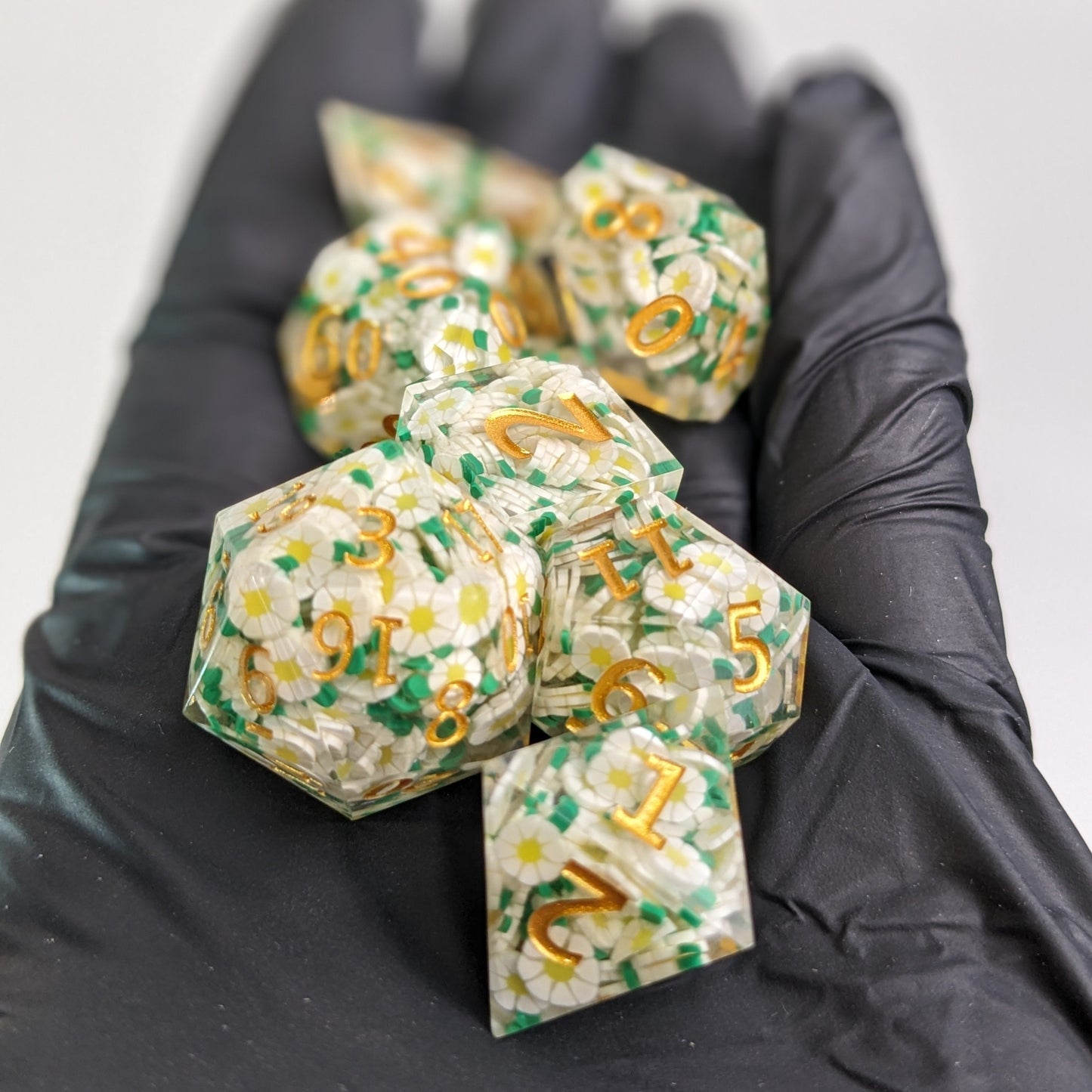 Solaris - 7 Piece Luxury D&D Dice Set