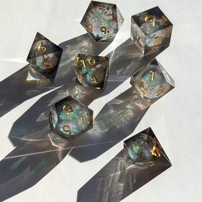 Stellar Twilight - 7 Piece Luxury D&D Dice Set