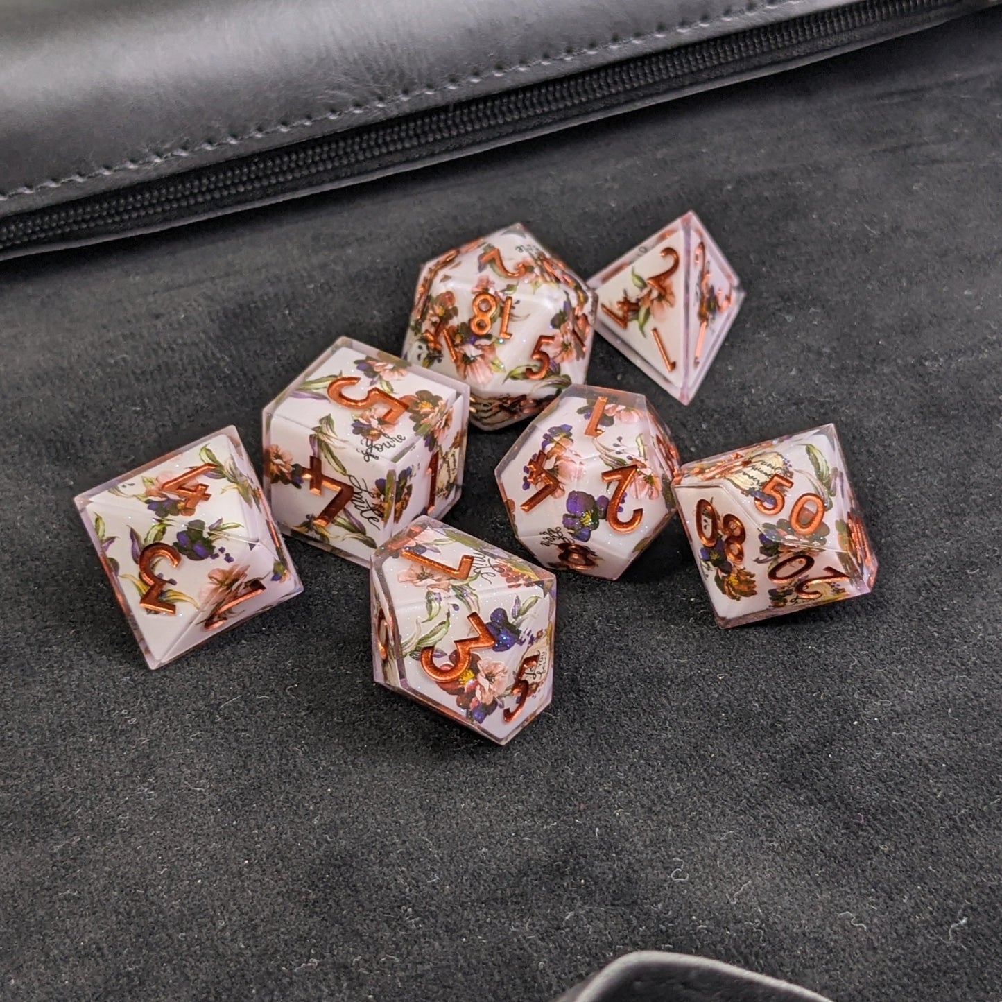 Copper Blossom - 7 Piece Luxury D&D Dice Set