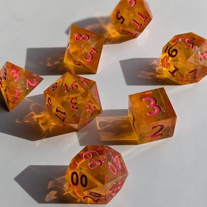 Tangerine Enchantment DnD Resin Dice Set, Sharp Edge Dice DnD Dice set, Dungeons and Dragons, d&d Dice, rpg dice, D20 DND Dice