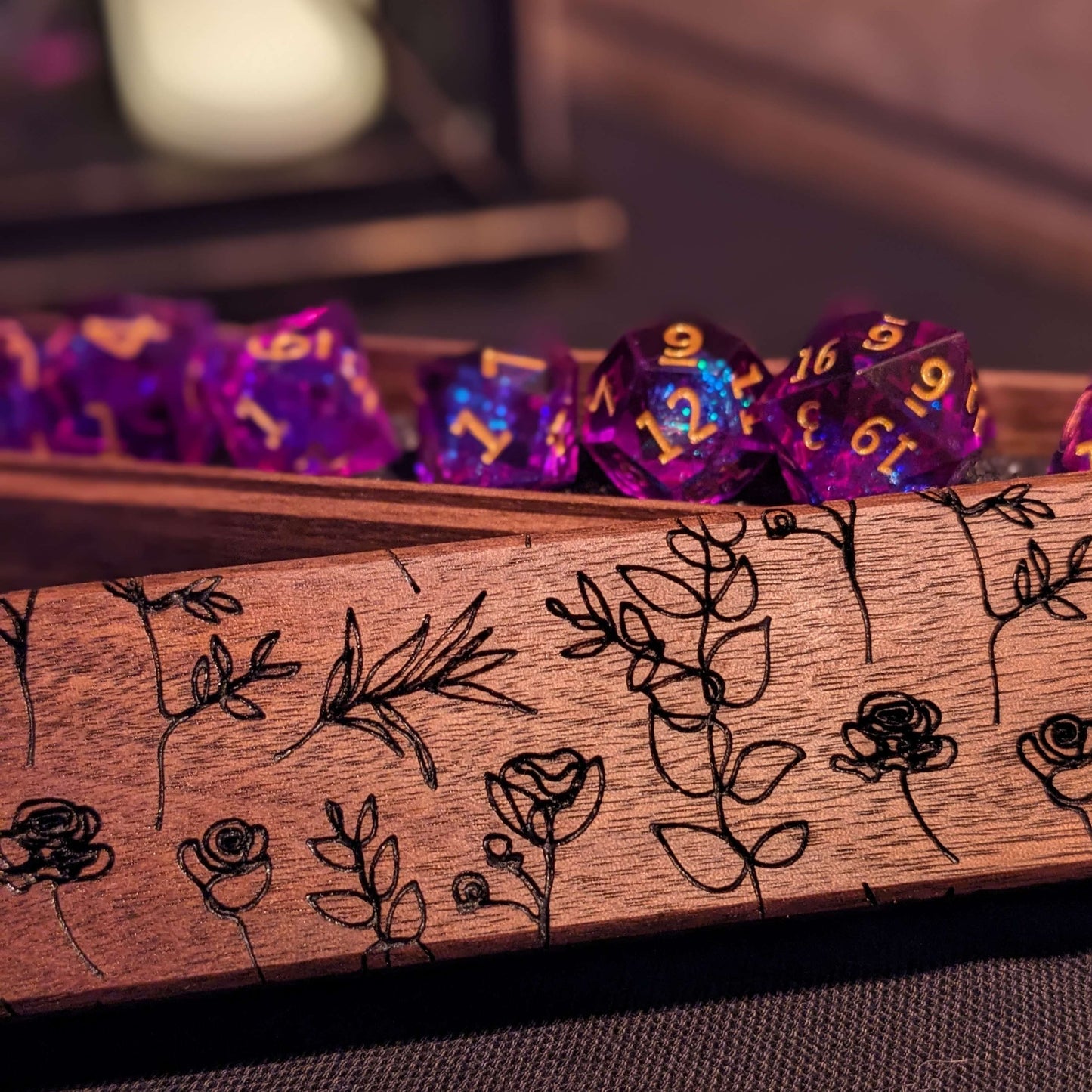 Floral Walnut Dice Box for DnD