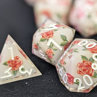 Frostbloom - 7 Piece Luxury D&D Dice Set