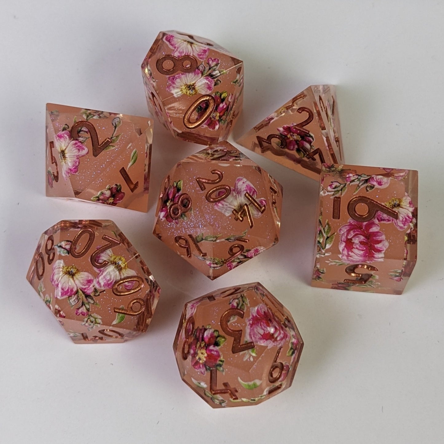 Feyblush - 7 Piece Luxury D&D Dice Set