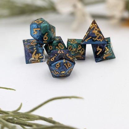 Jester's Gambit 7-Piece Polyhedral Dice Set