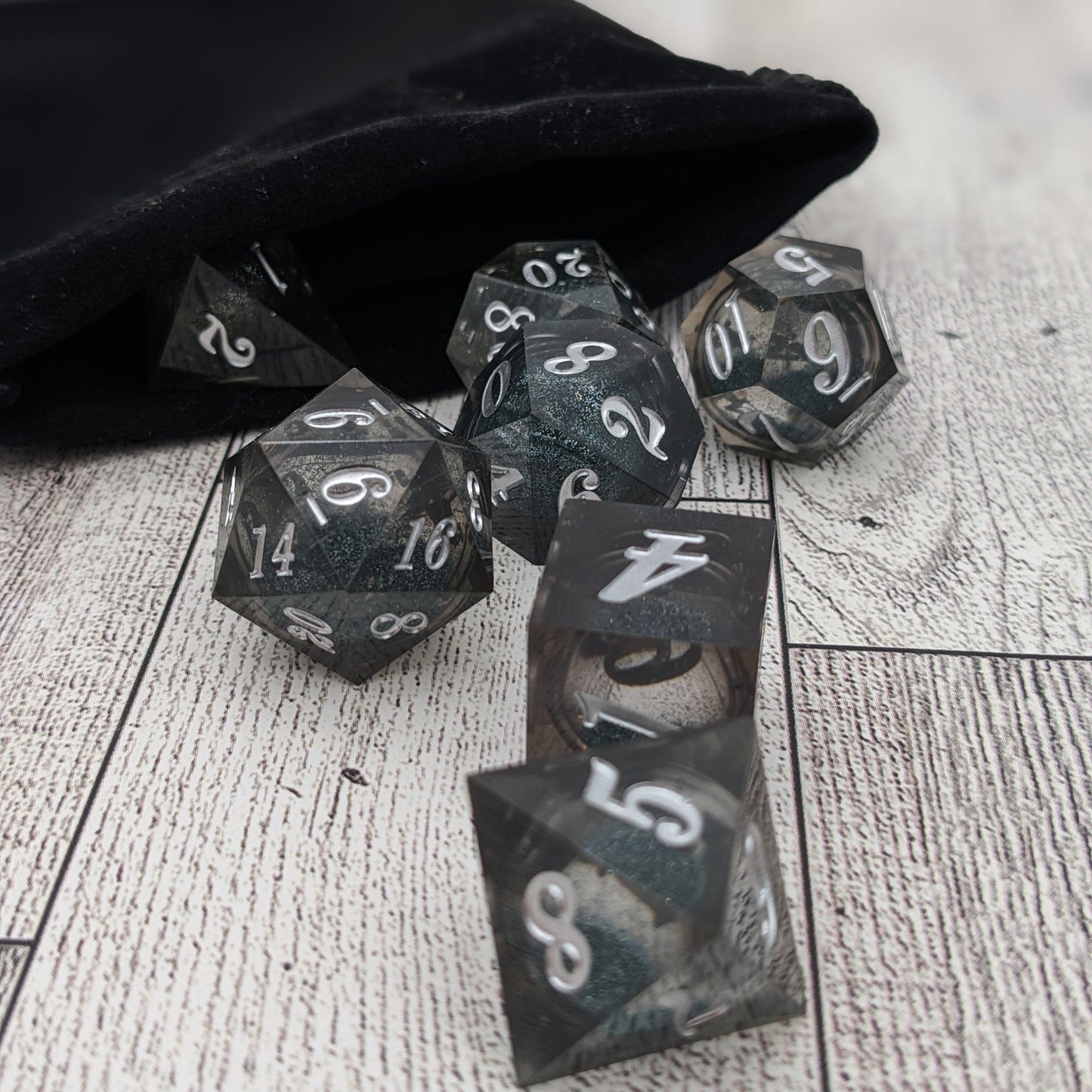 Silver Veil  7-Piece Liquid Core Dice Set