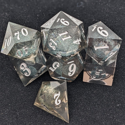 Silver Veil  7-Piece Liquid Core Dice Set