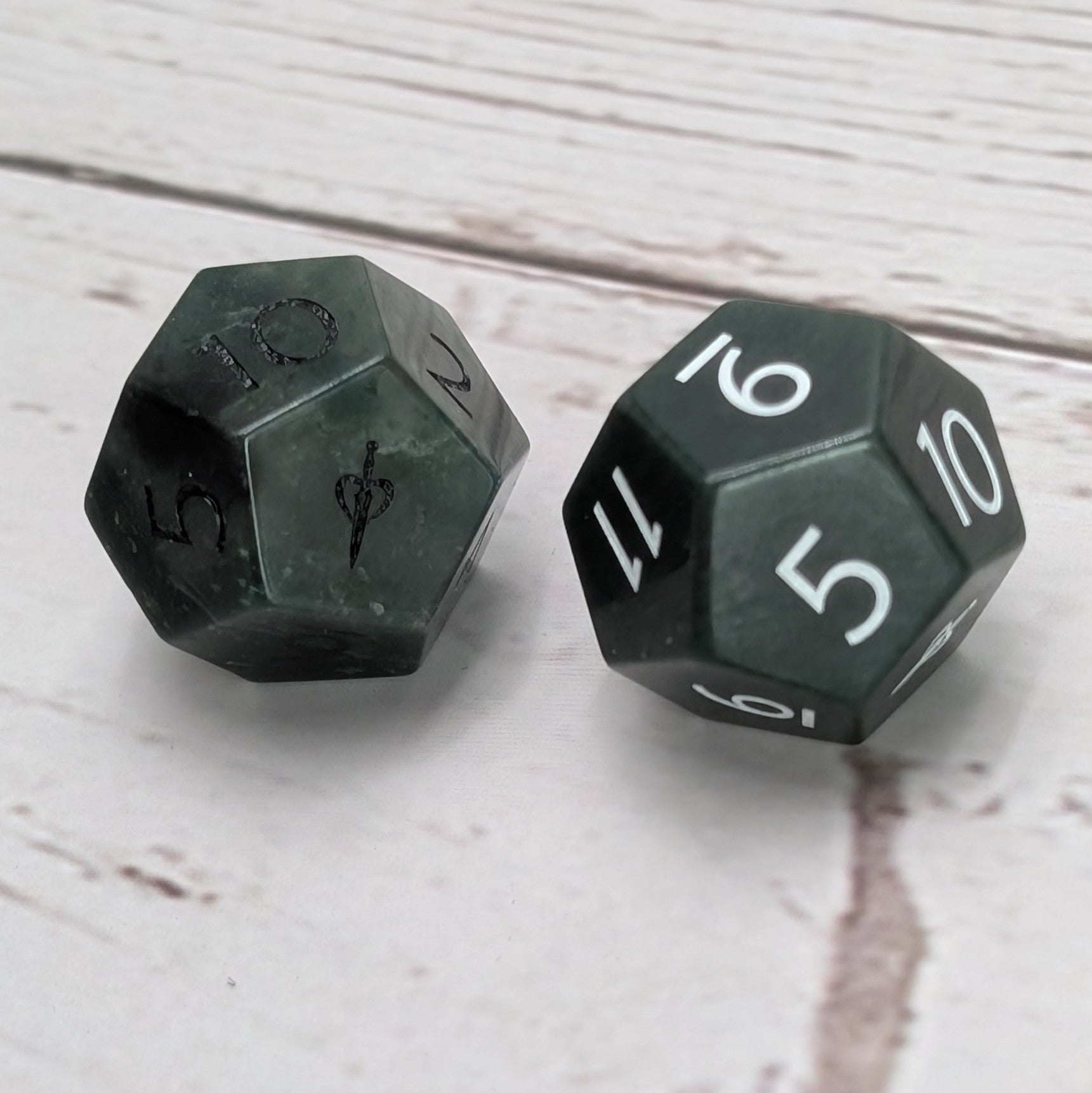 African Jade - 2pc Gemstone Duality Dice for Daggerheart - EBONWOOD