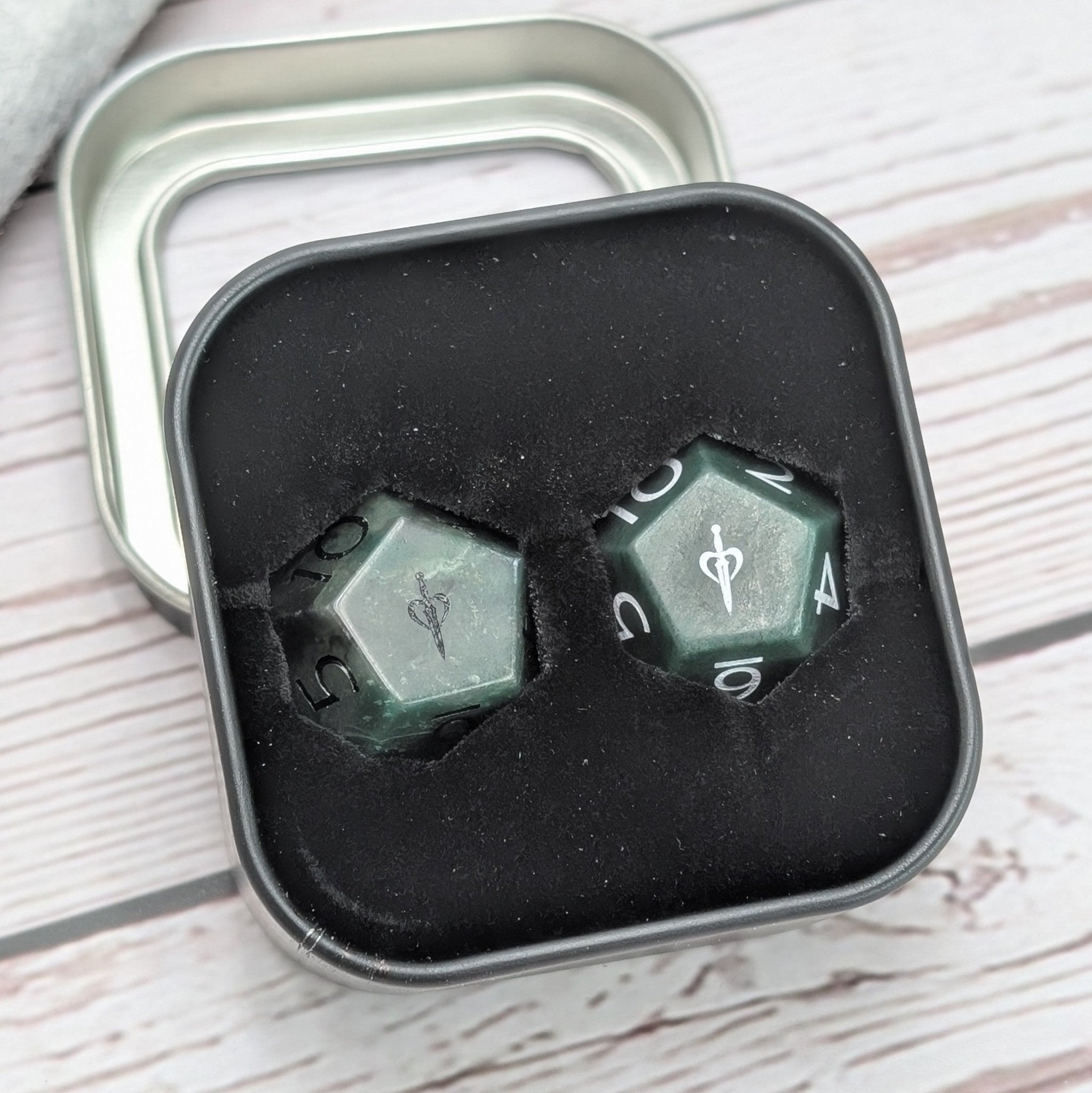 African Jade - 2pc Gemstone Duality Dice for Daggerheart - EBONWOOD