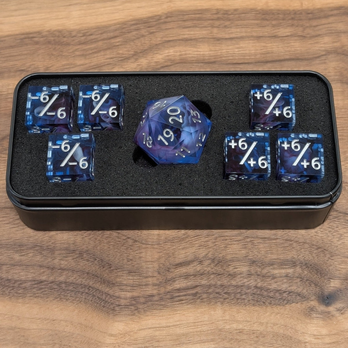 Bloodmist Veil MTG Spindown D20 & MTG Counter Dice Combo Set - EBONWOOD
