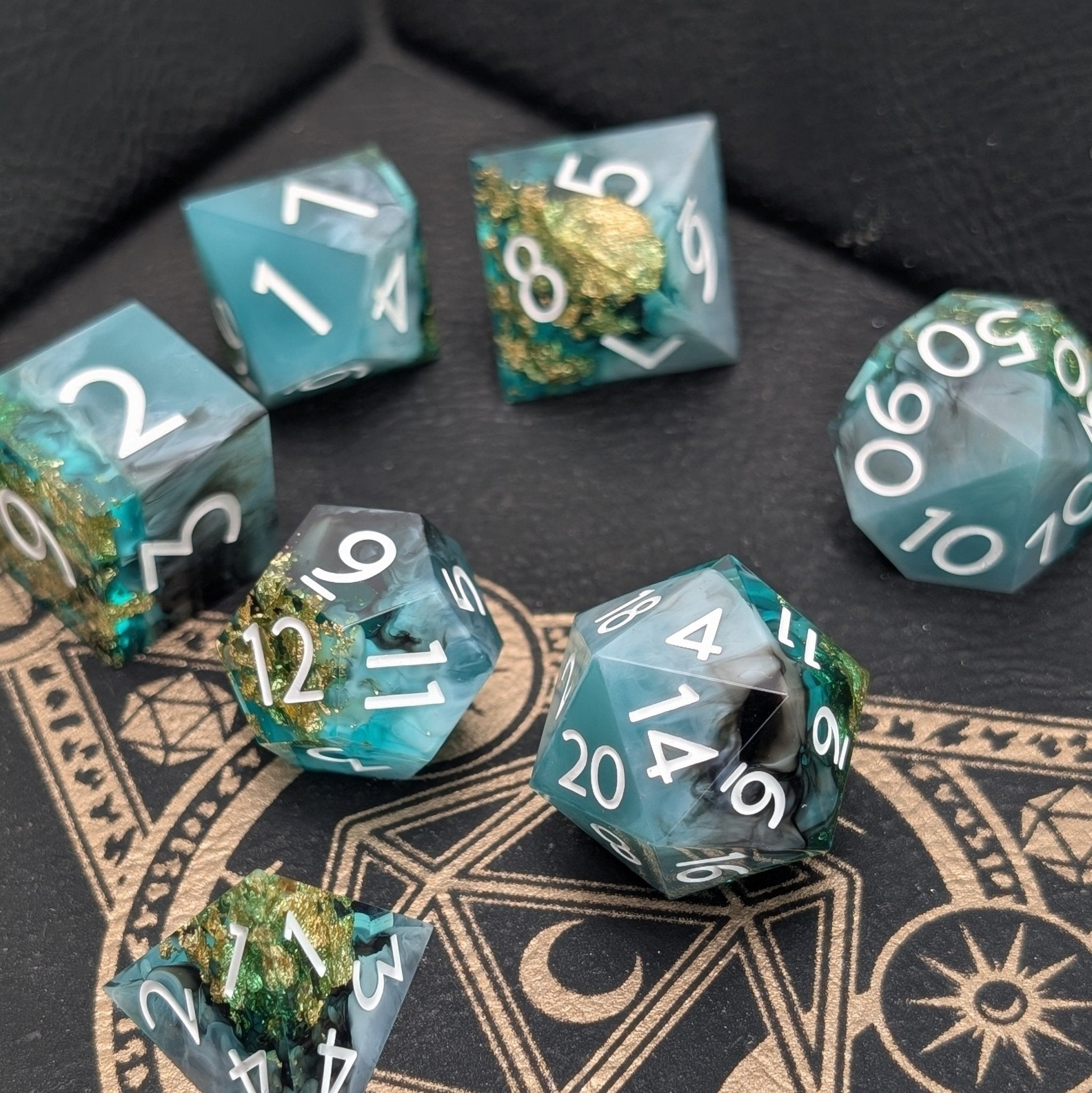 Deathmire 7 - Piece Polyhedral Dice Set - EBONWOOD