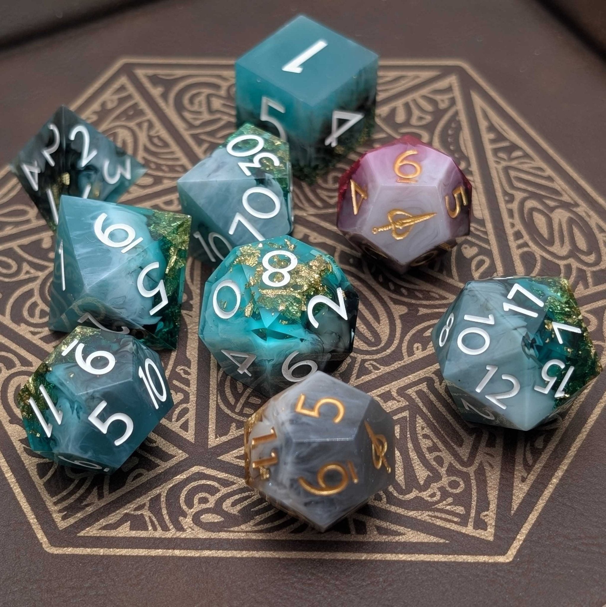 Deathmire 9 - Piece Daggerheart Dice Set - EBONWOOD