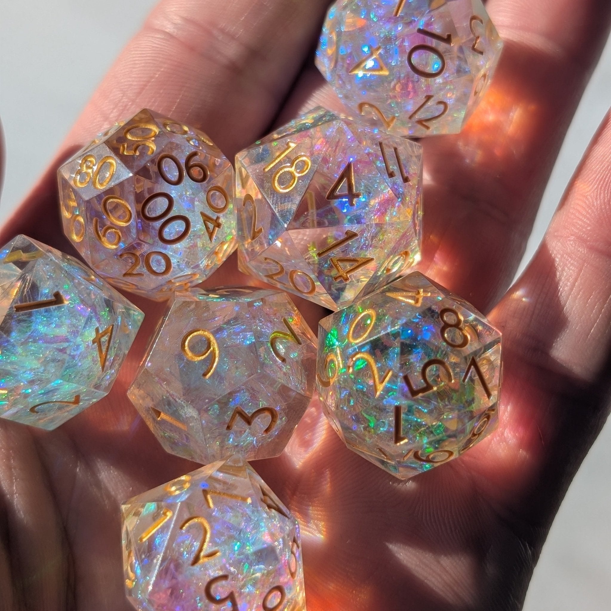 Golden Valor 7 - Piece Gyroid Dice Set - EBONWOOD