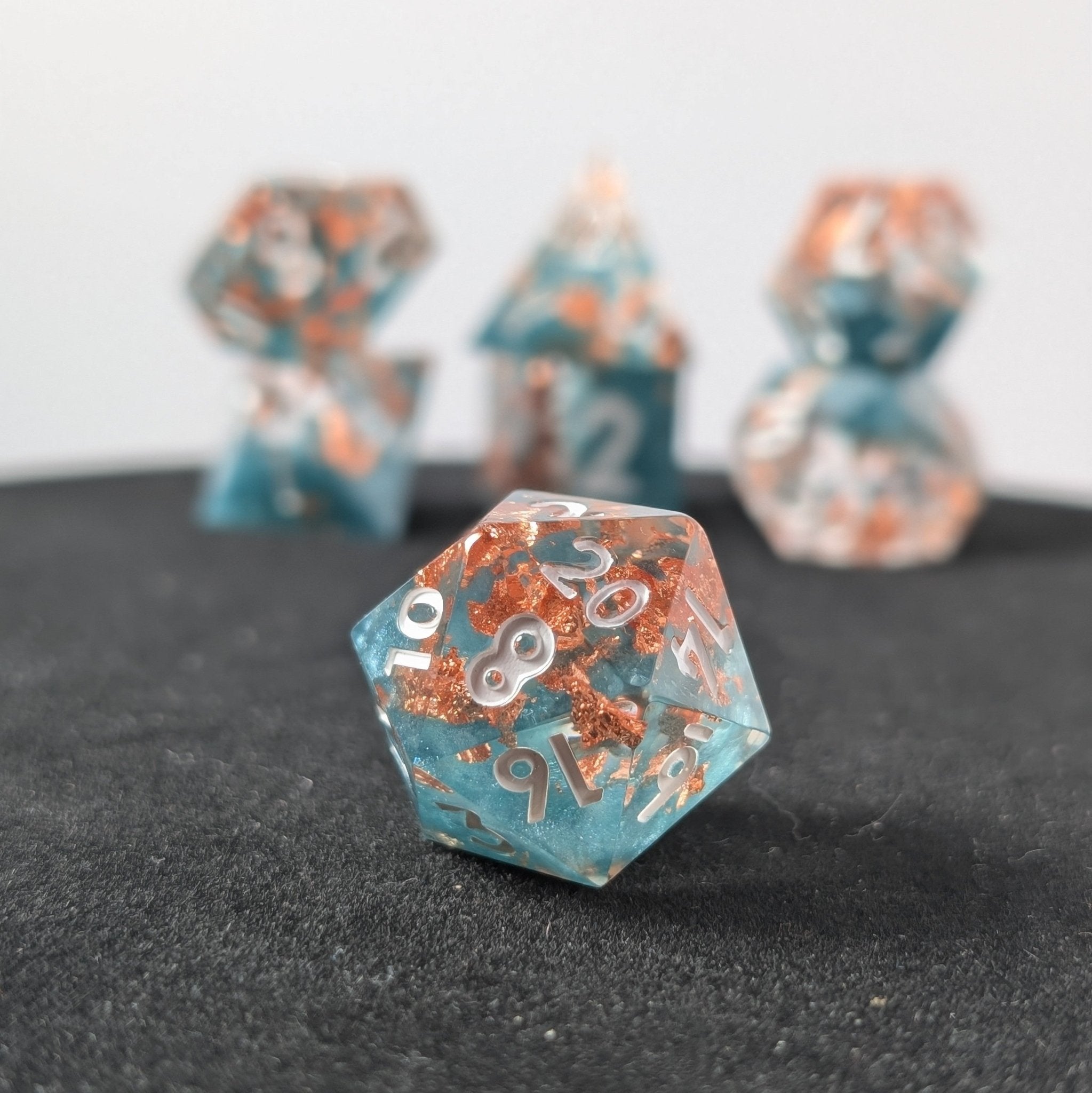Howler’s Luck - 7 Piece Polyhedral Dice Set - EBONWOOD
