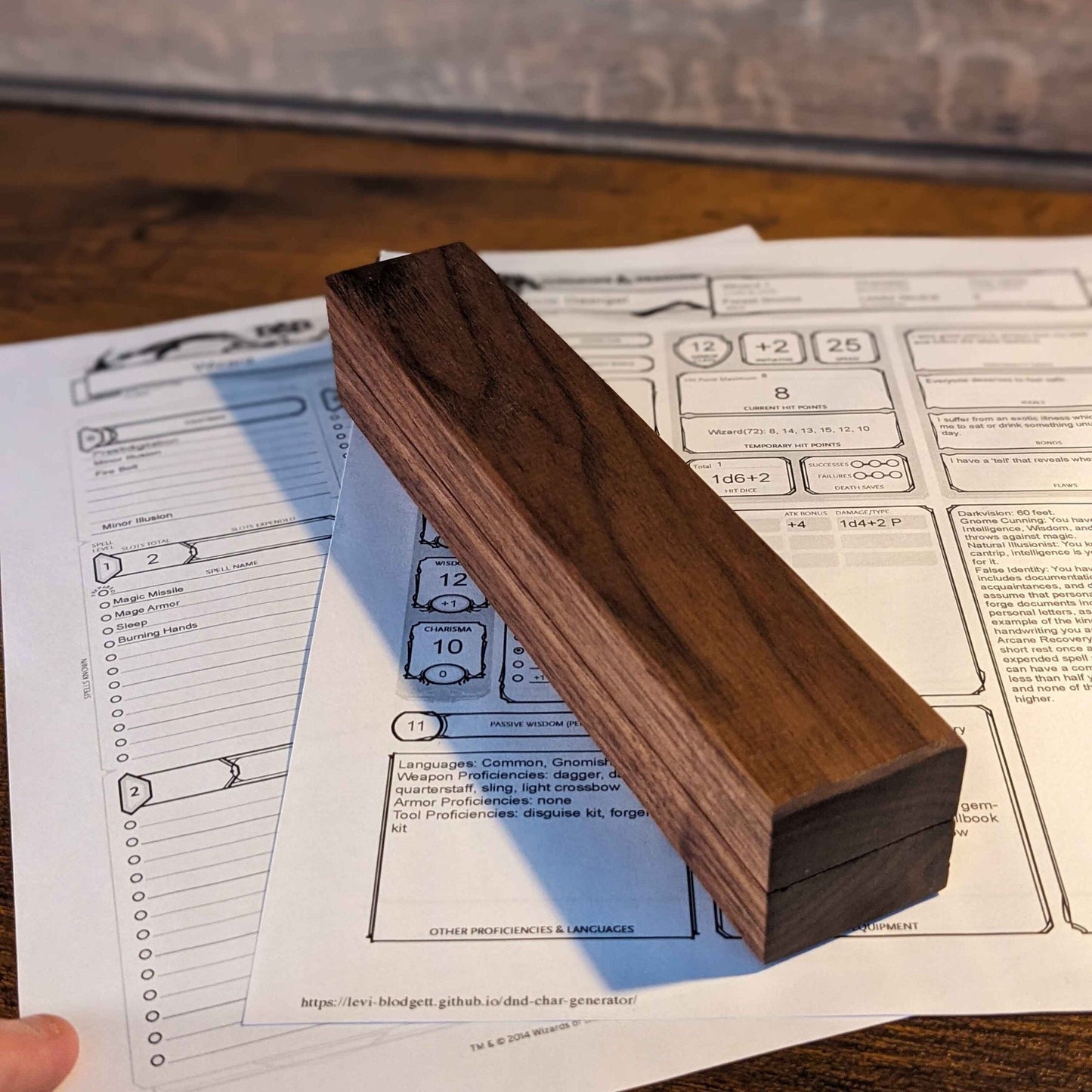 DnD Wooden Dice Box | RPG Dice Vault  | Dice Storage | Role Playing Games Gift | Dungeon Master | Polyhedral Dice Storage | Walnut Dice Box