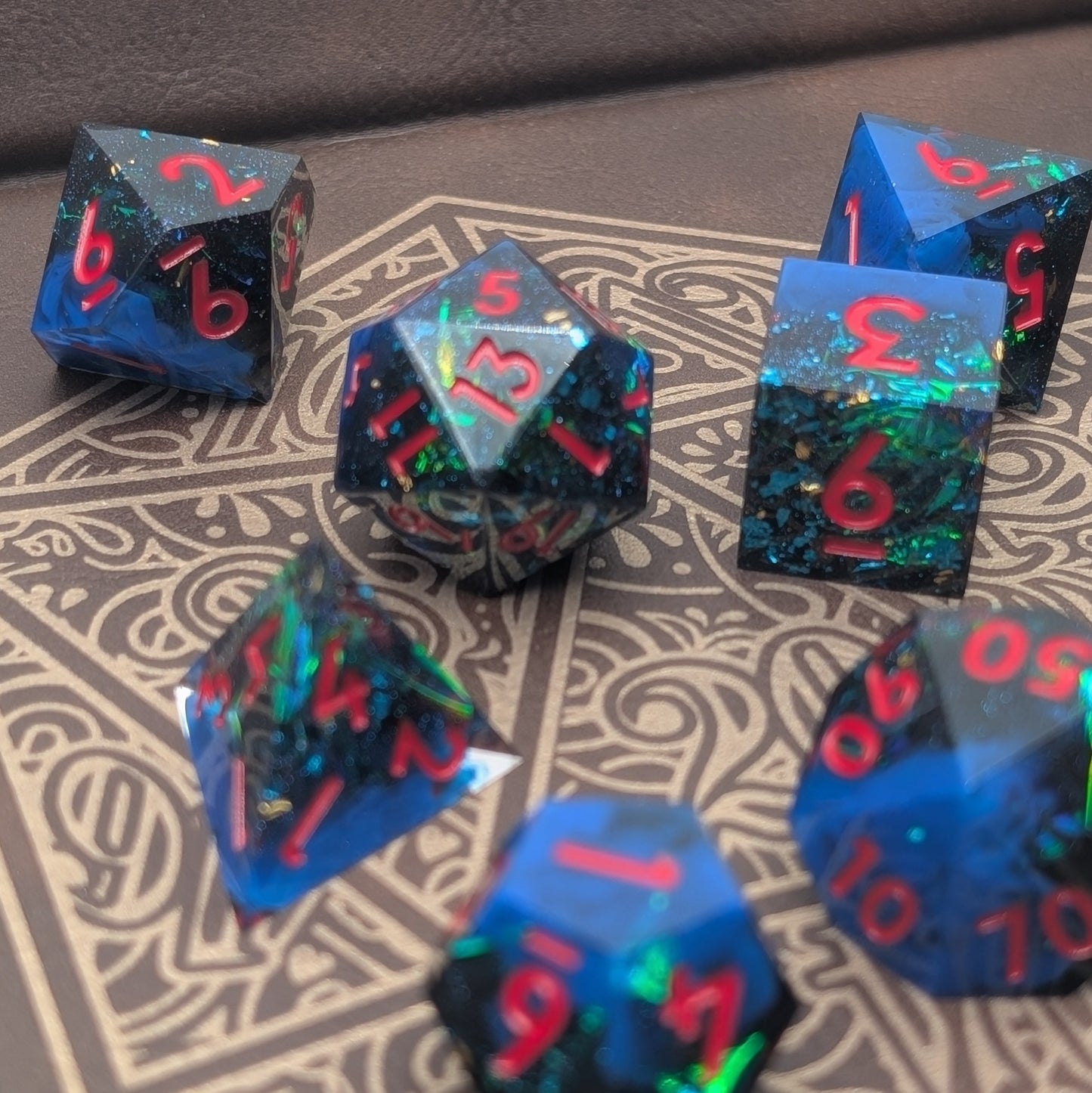 Voidlight Glintcrystal 7-Piece Polyhedral Dice Set