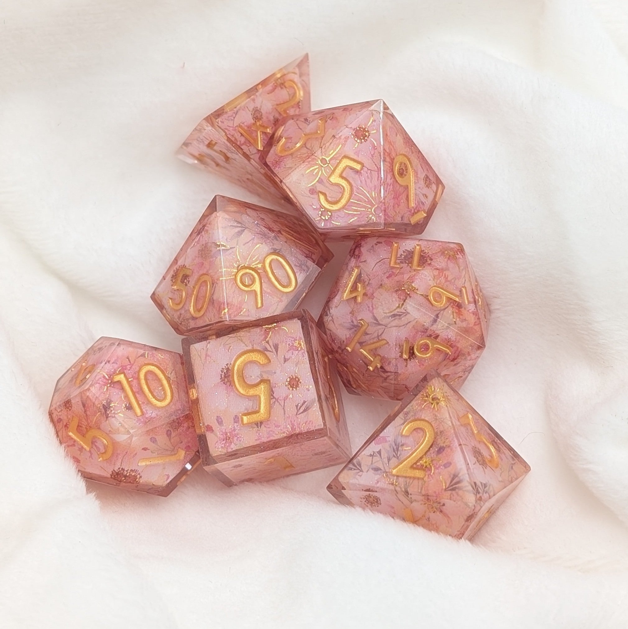 Daydream Petals - 7 Piece Luxury D&D Dice Set