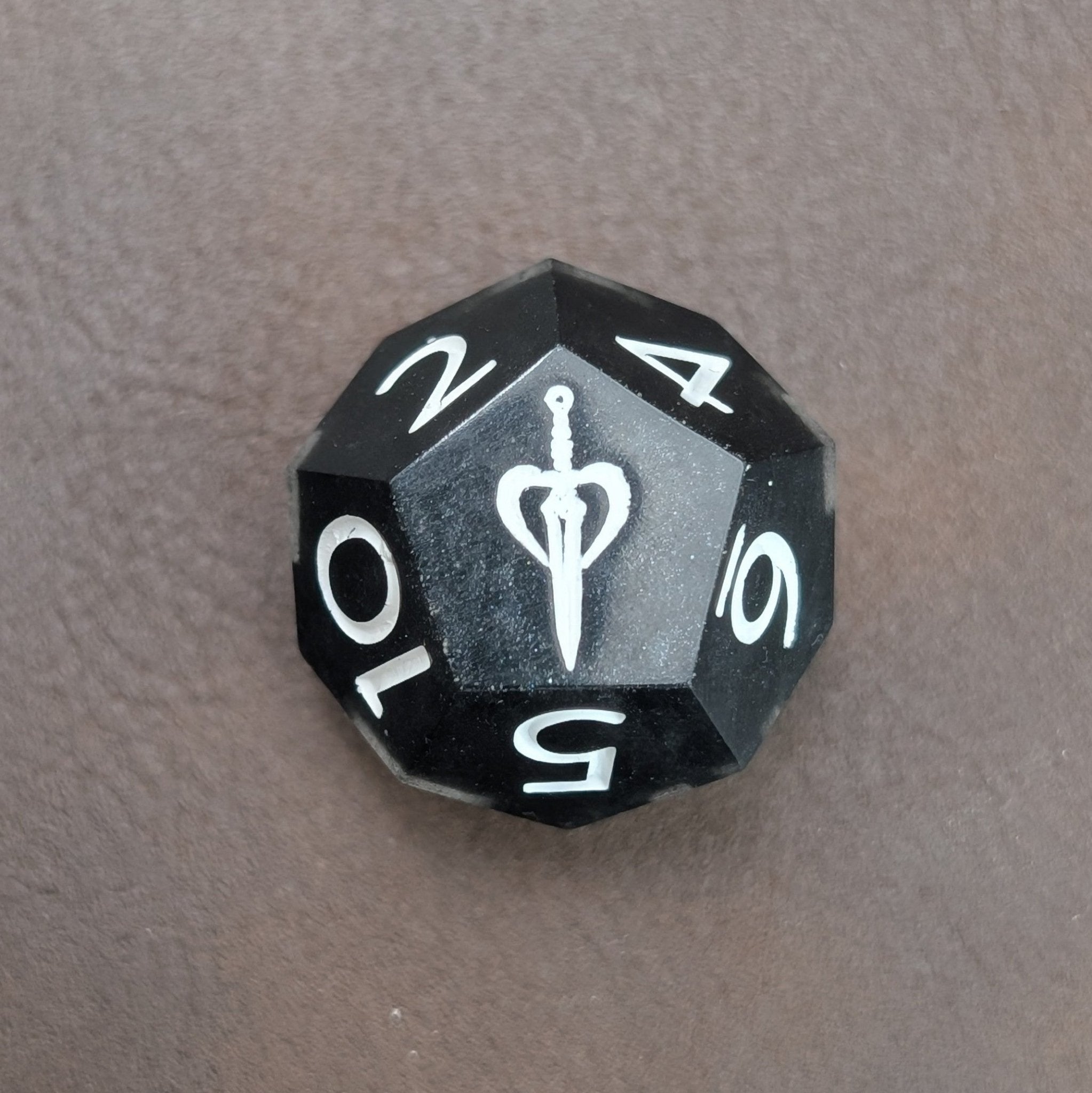 Split Horizon - 2pc Duality Dice for Daggerheart - EBONWOOD