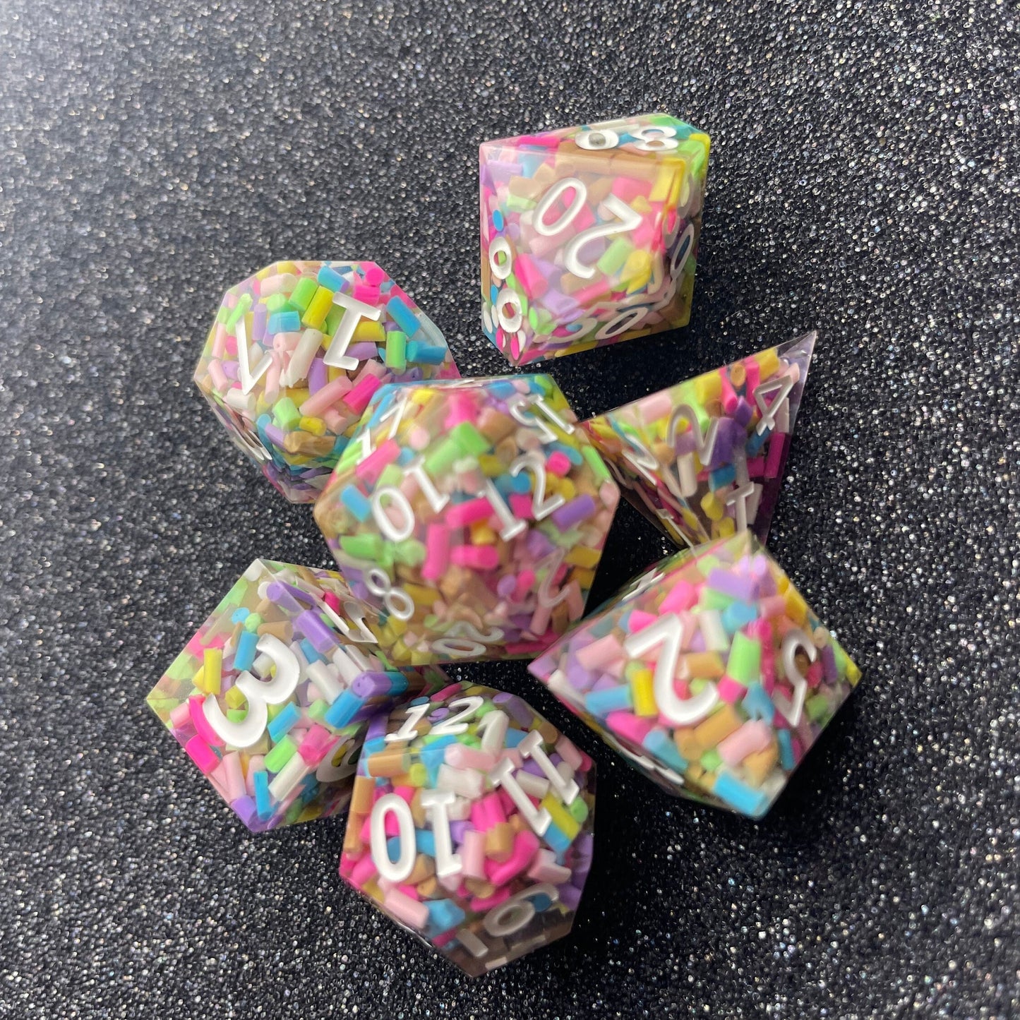 Nexus Crystal - 7 Piece Luxury D&D Dice Set