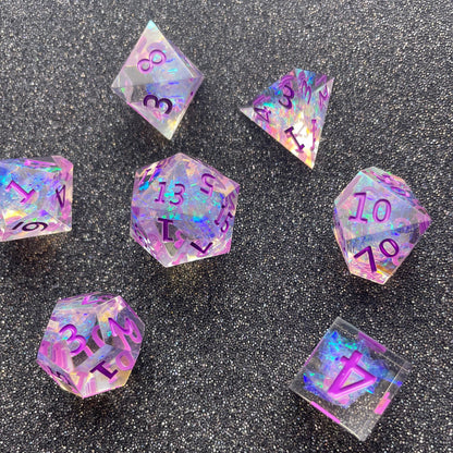 Bardic Embrace - Set of 7 Luxury D&D Dice