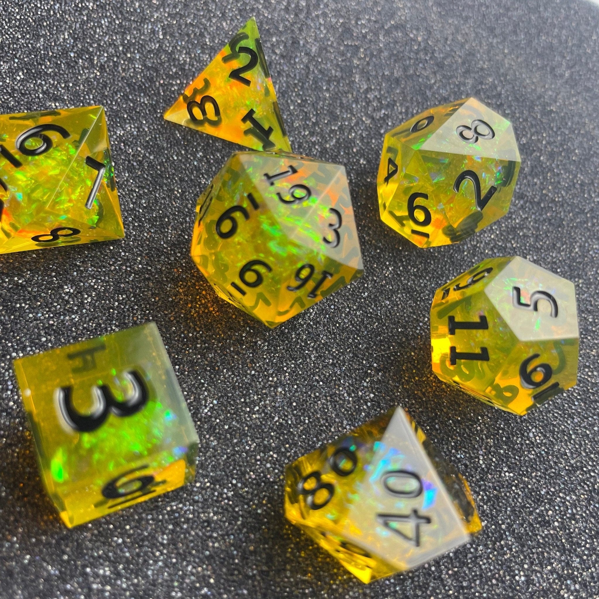 Radiant Blade - 7 Piece Luxury D&D Dice Set